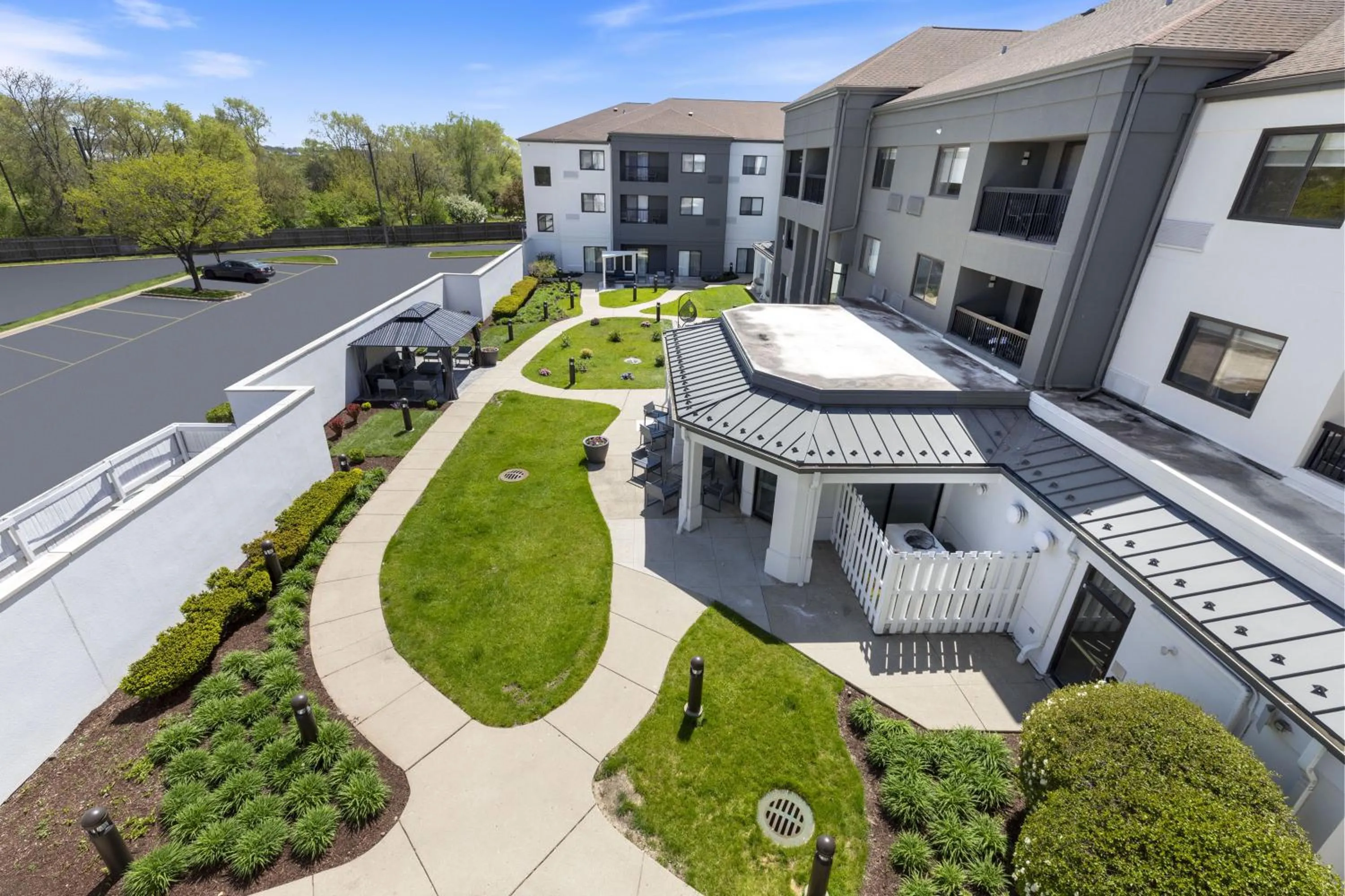 Property building in Best Western Plus Elgin - Chicago