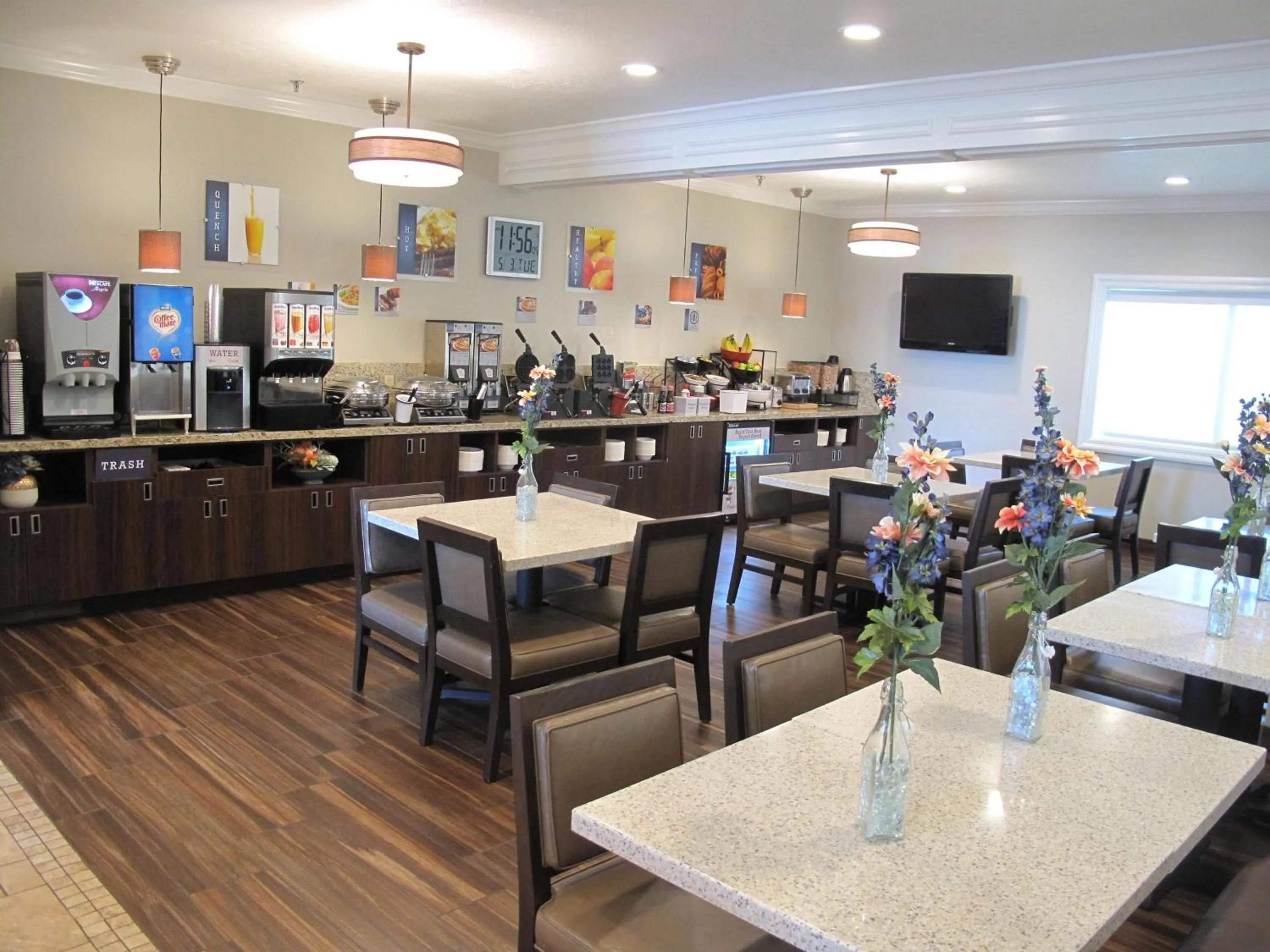 Breakfast in Best Western Timpanogos Inn