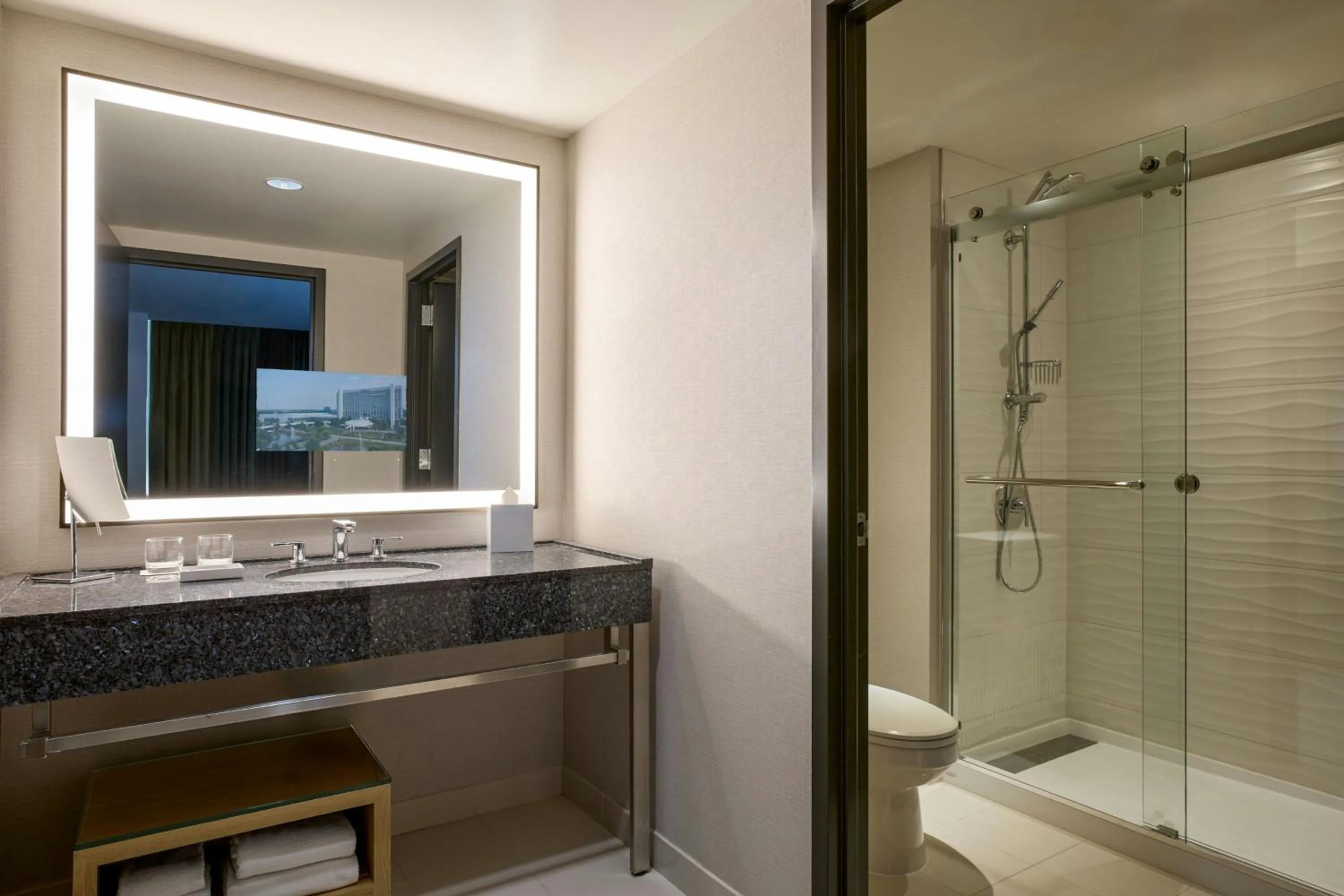 Bedroom in Renaissance Schaumburg Convention Center Hotel