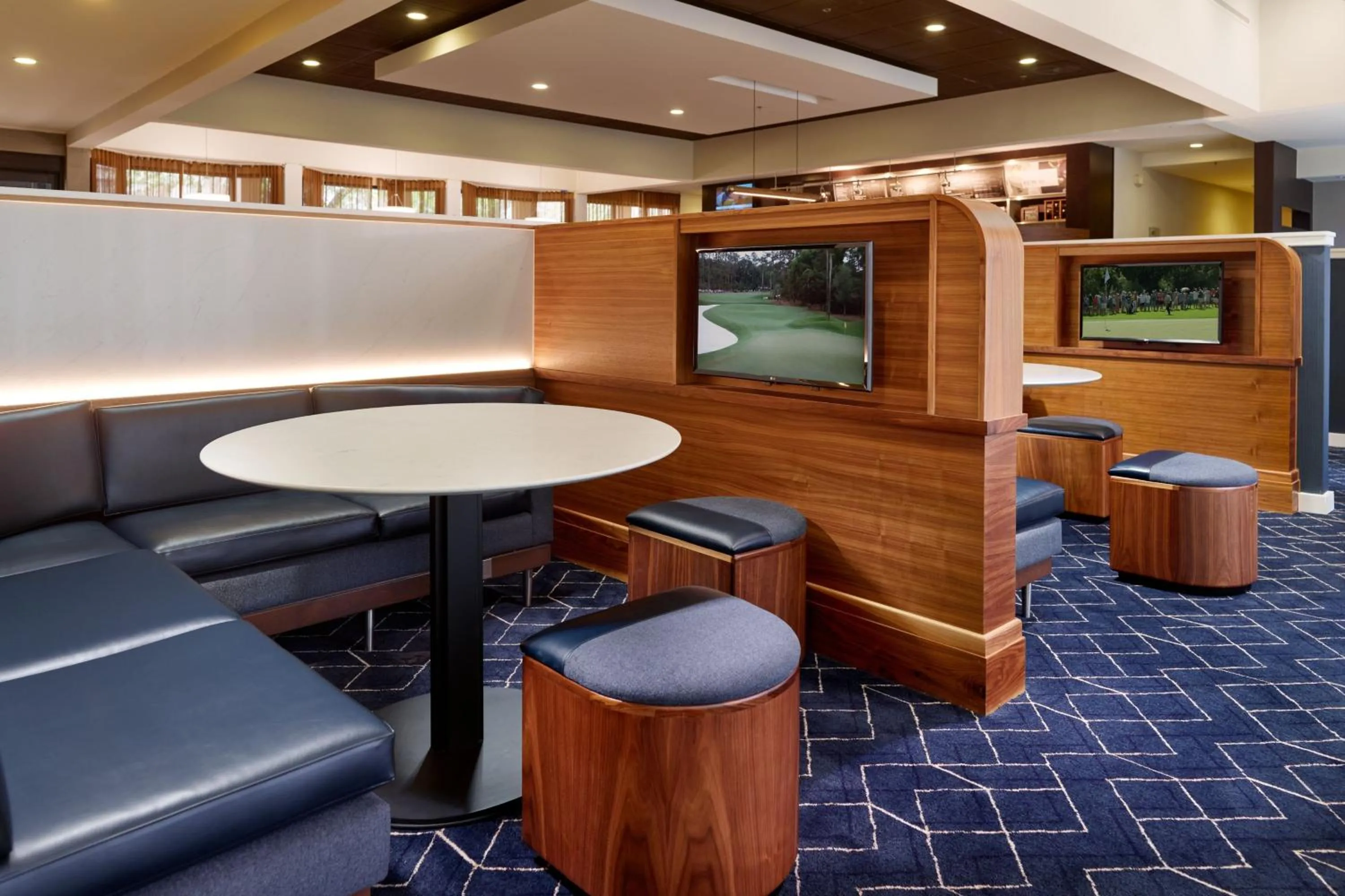 Lobby or reception in Courtyard by Marriott Charlottesville