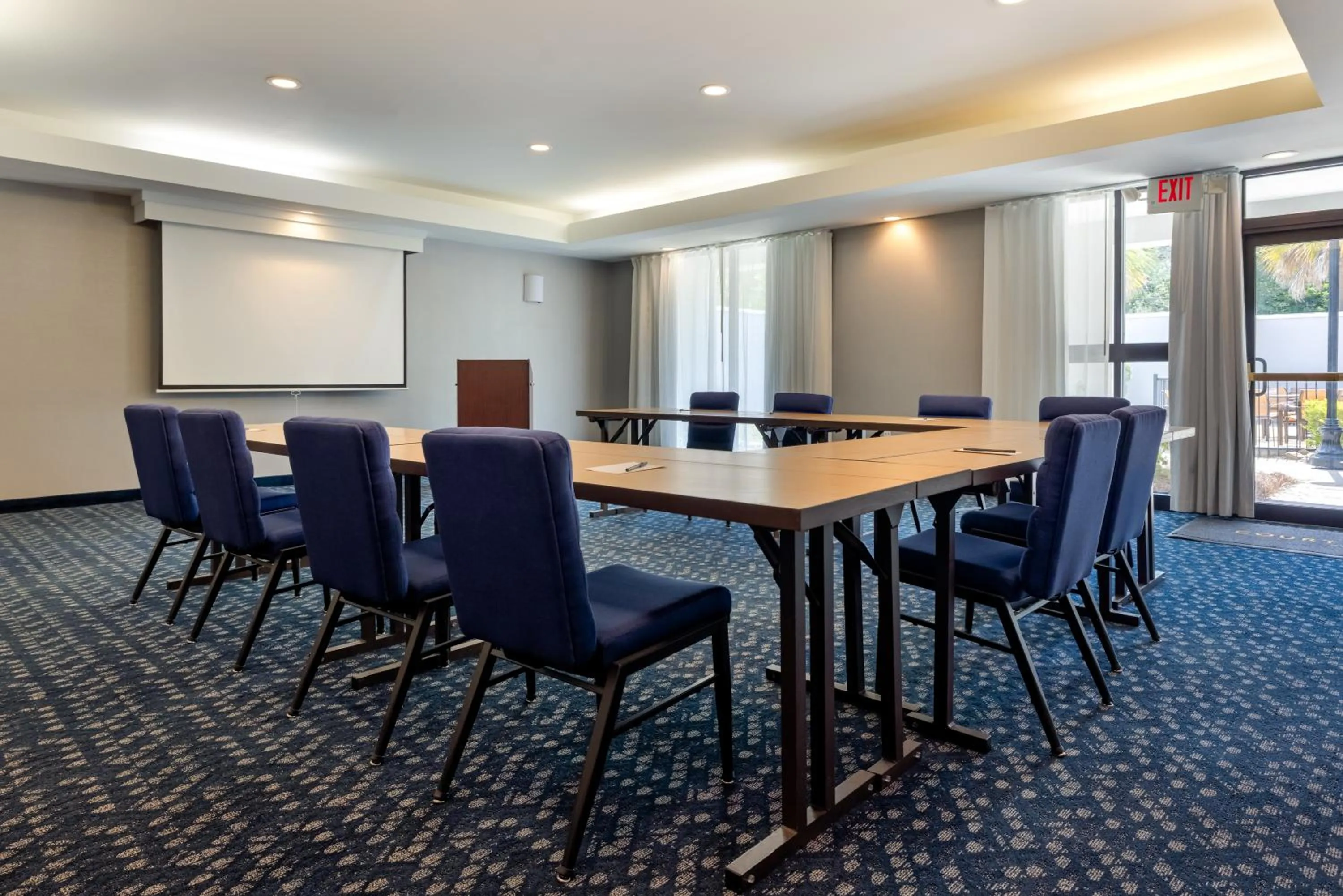 Meeting/conference room in Courtyard by Marriott North Charleston Airport Coliseum