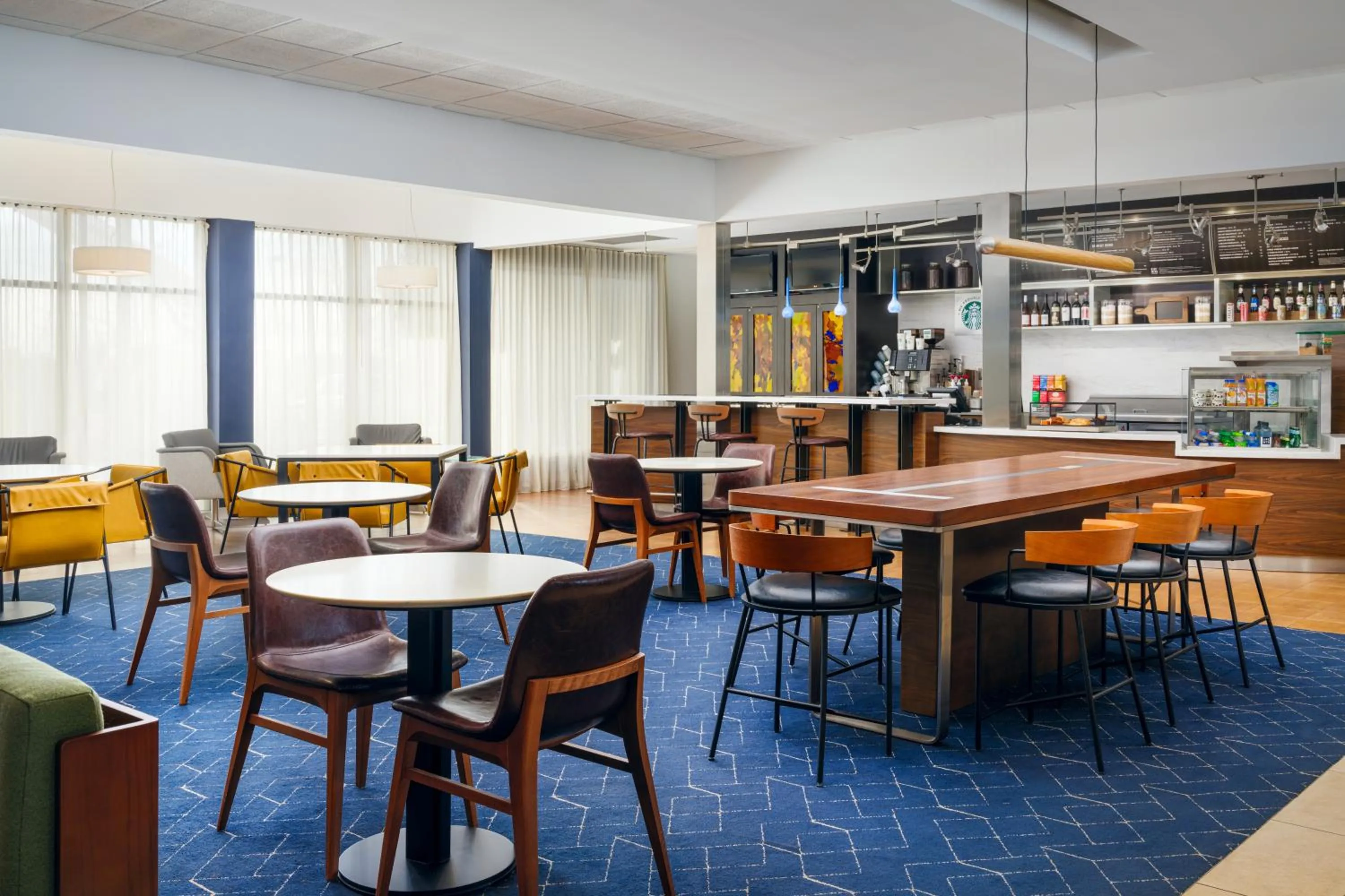 Restaurant/places to eat in Courtyard Columbus Worthington