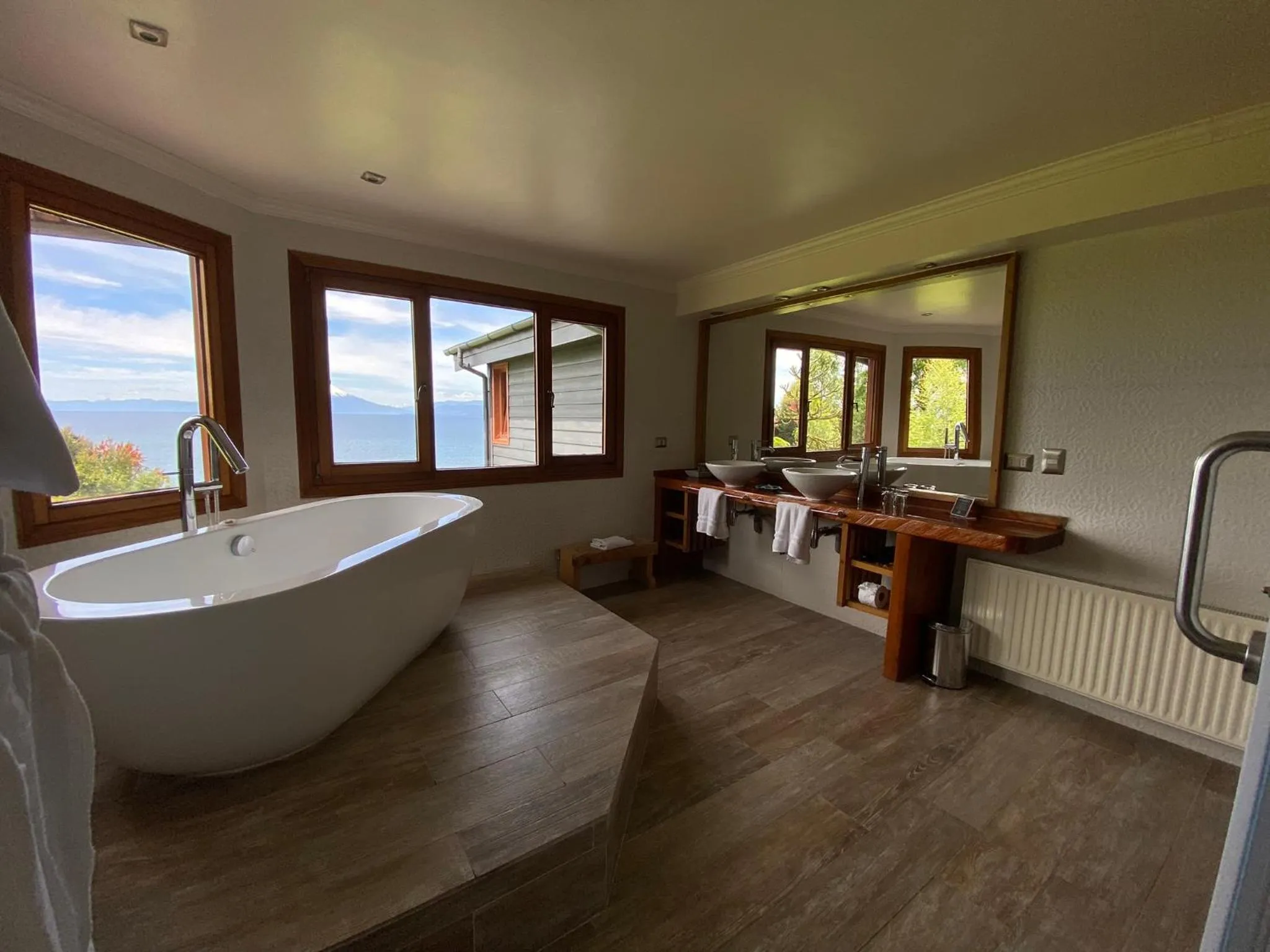 Toilet in Casa Molino Hotel Boutique & Restaurant Puerto Varas