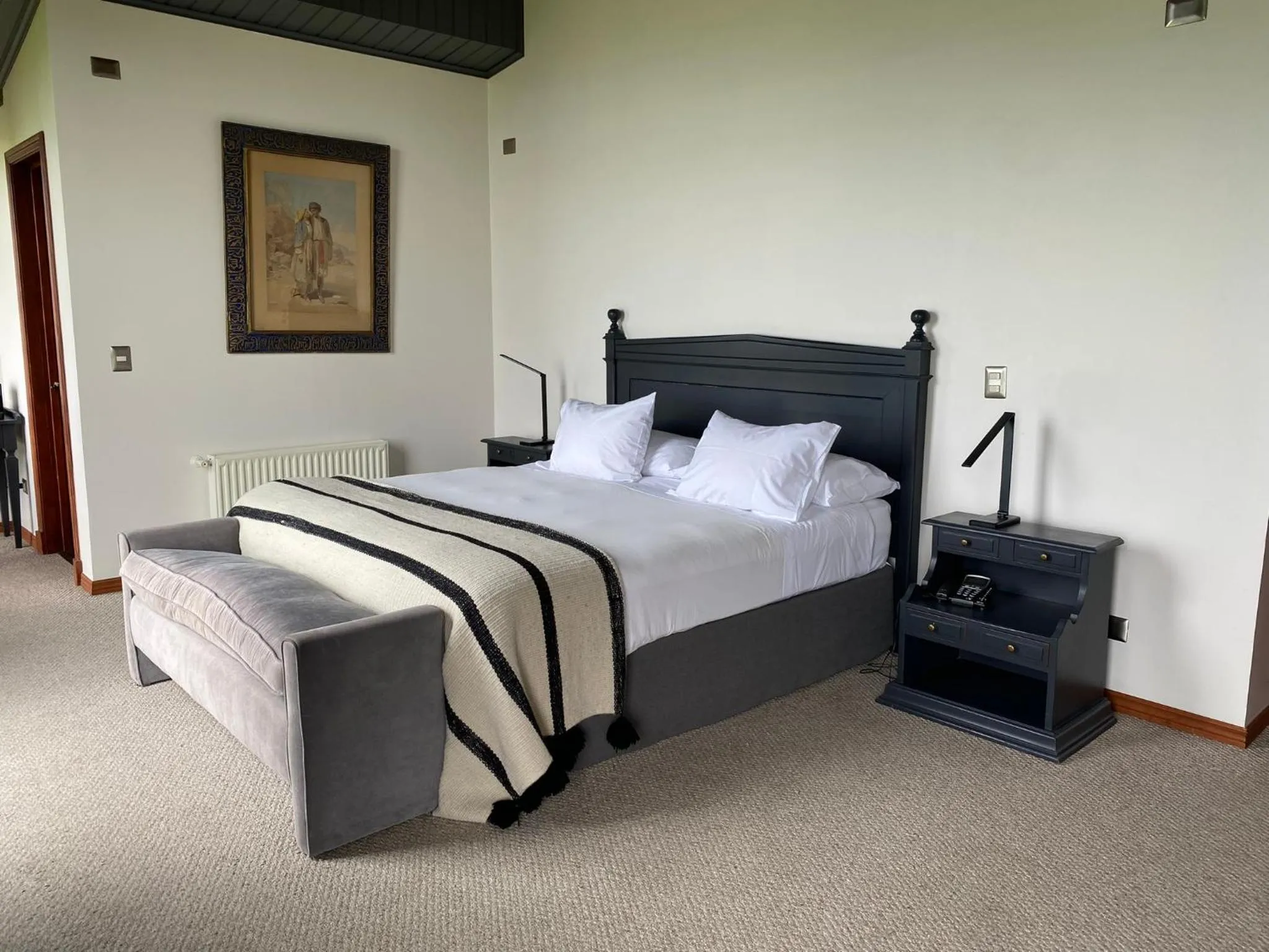 Bed in Casa Molino Hotel Boutique & Restaurant Puerto Varas