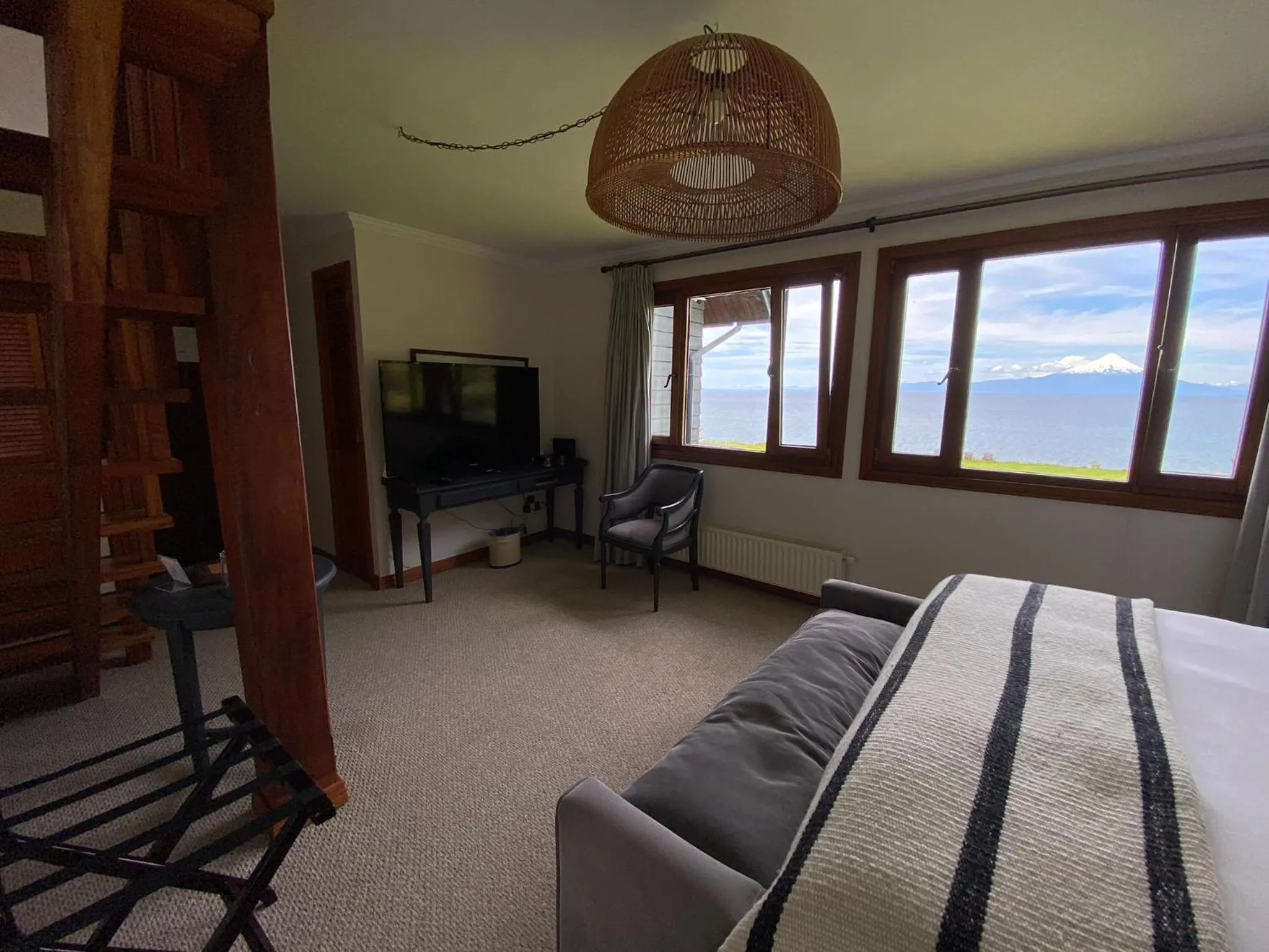 TV and multimedia in Casa Molino Hotel Boutique & Restaurant Puerto Varas