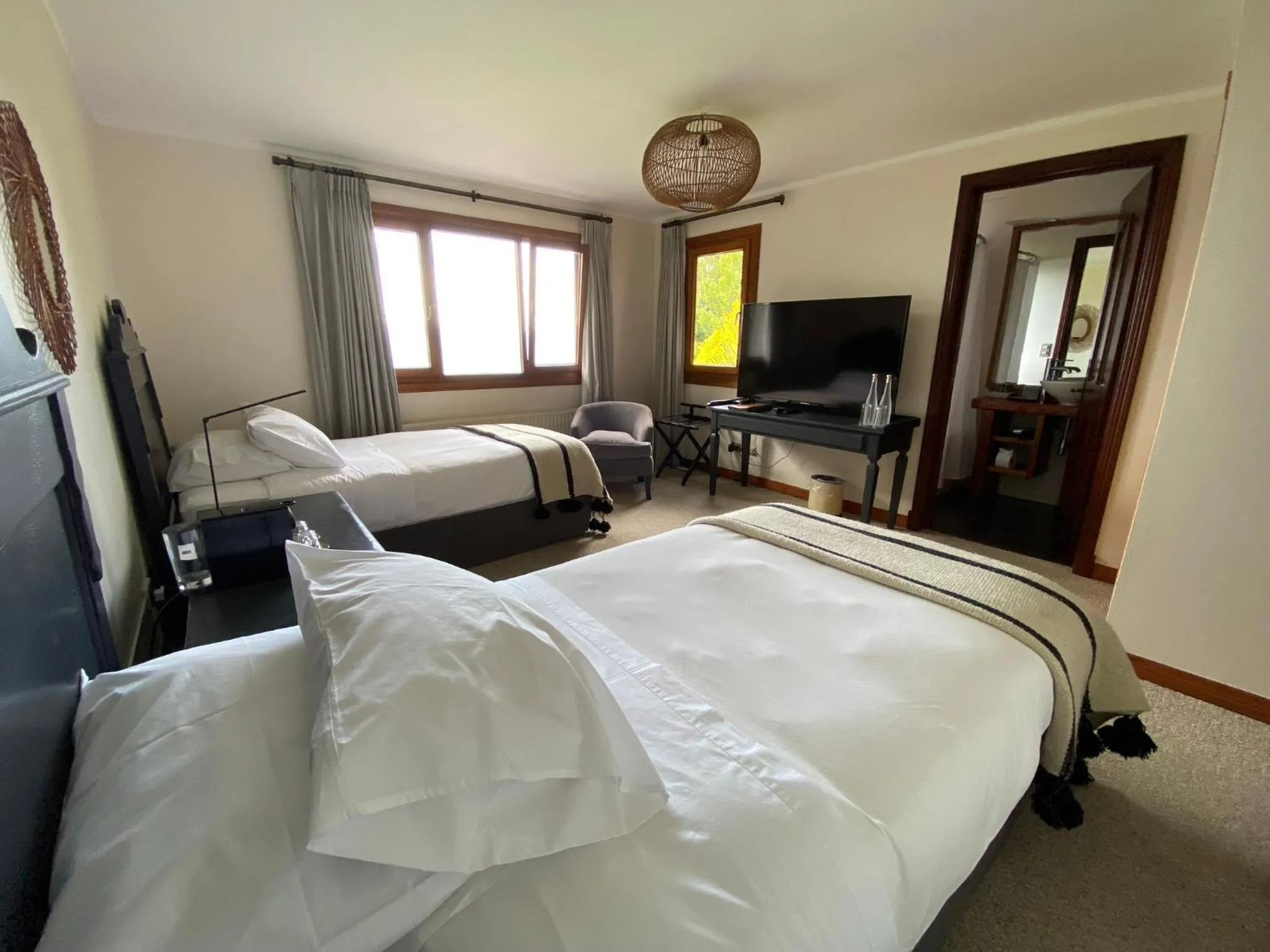 Twin Room with Lake View in Casa Molino Hotel Boutique & Restaurant Puerto Varas