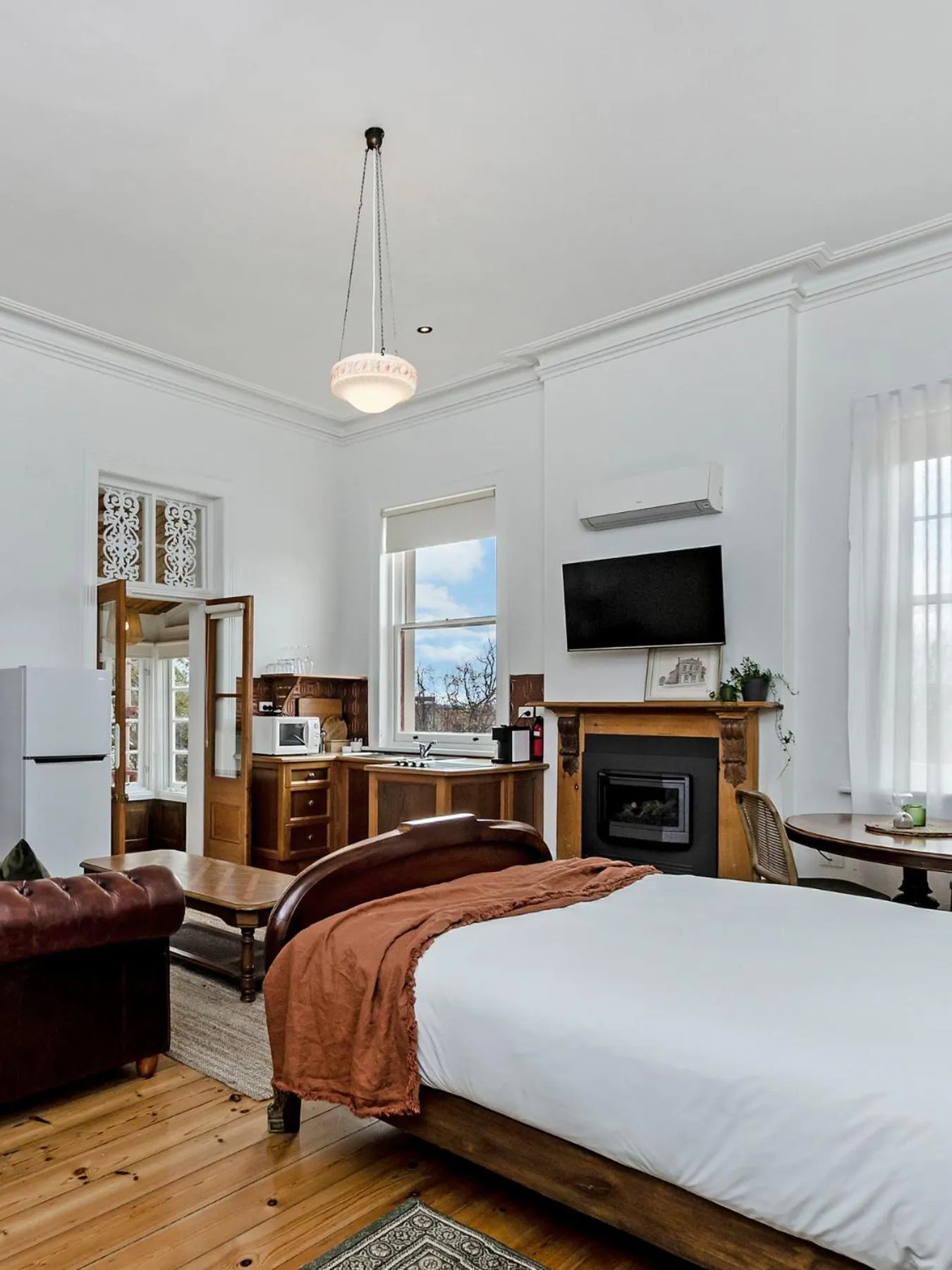 Bedroom, Bed in Annesley House