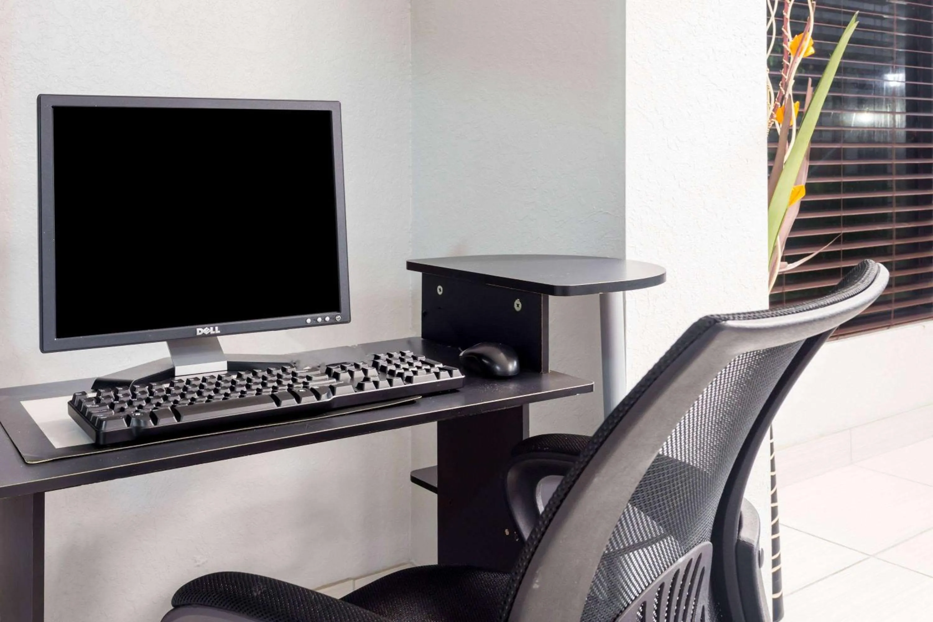 Business facilities in Days Inn by Wyndham Sarasota I-75