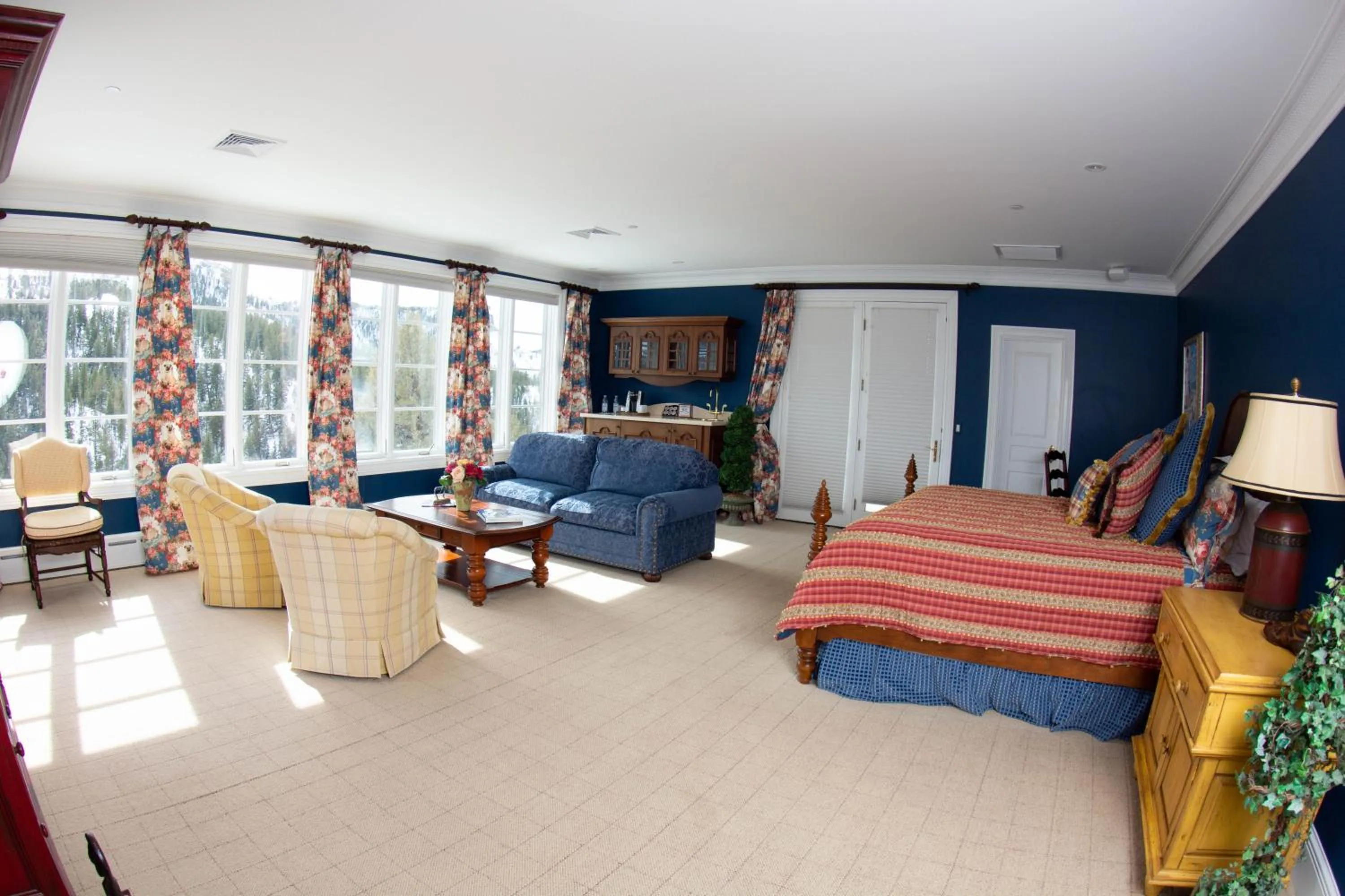 Bed in The Guest House at Keyah Grande