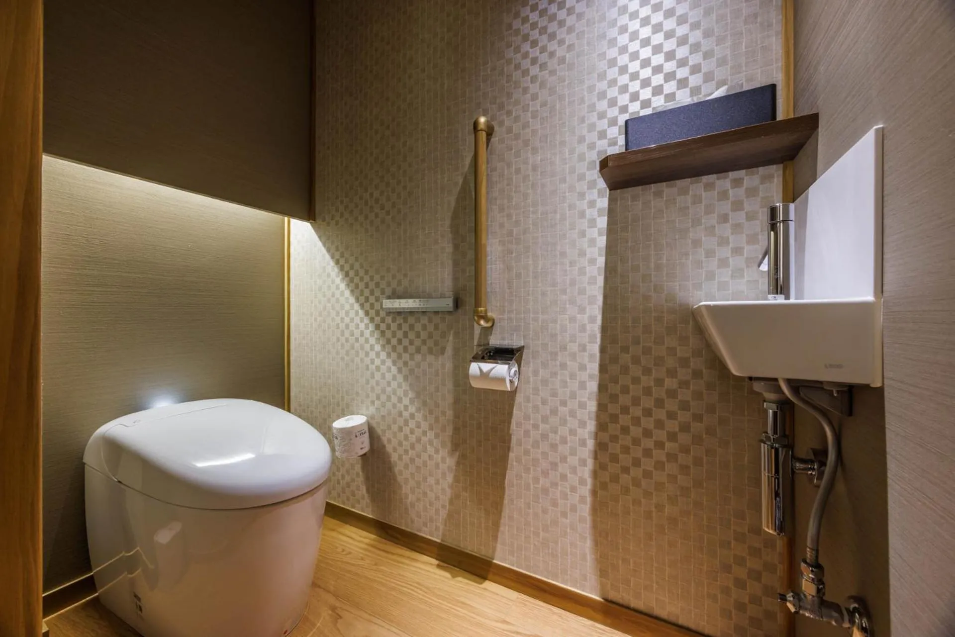 bidet in Kyoto Ryokan SAKANOUE