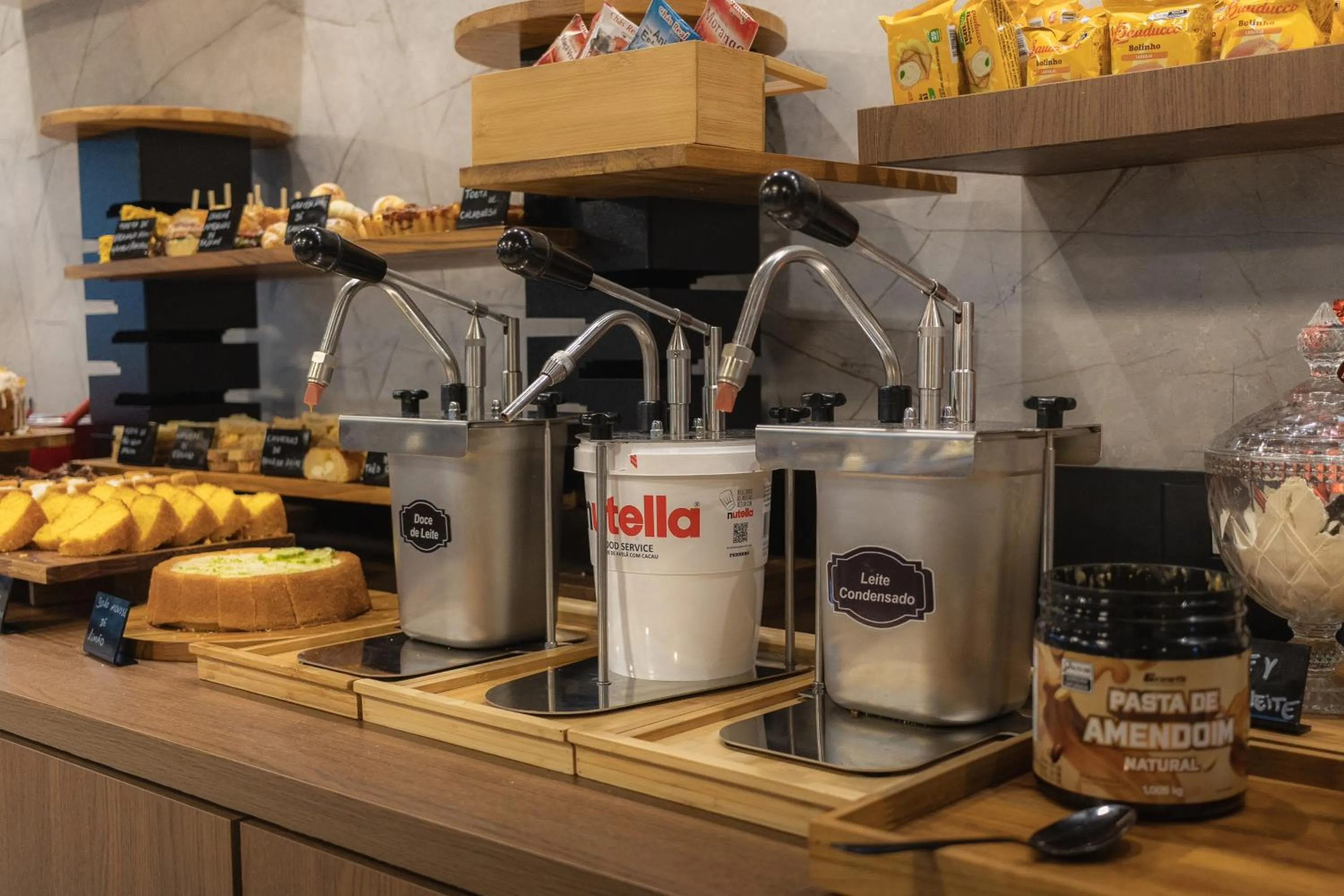 Breakfast in Pousada Du Valle