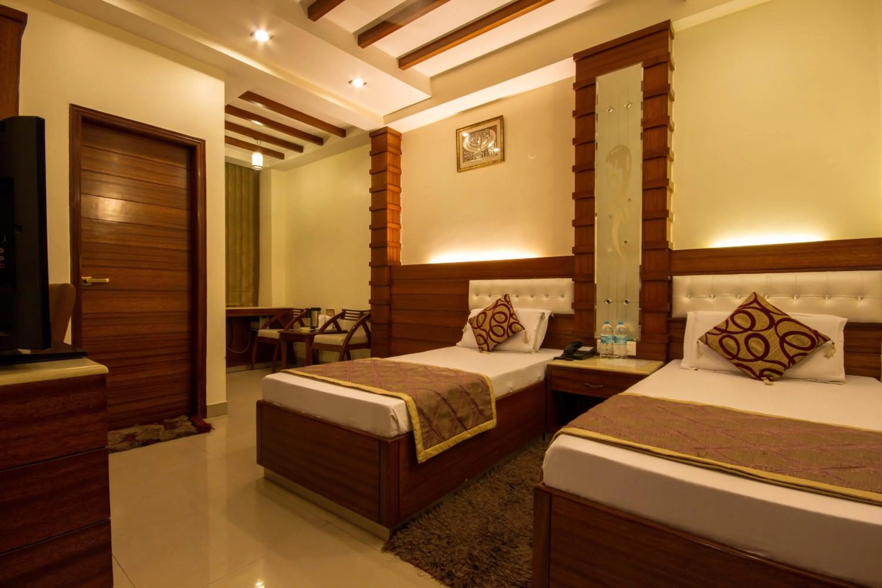 Bedroom, Bed in Hotel Aster Inn New Delhi
