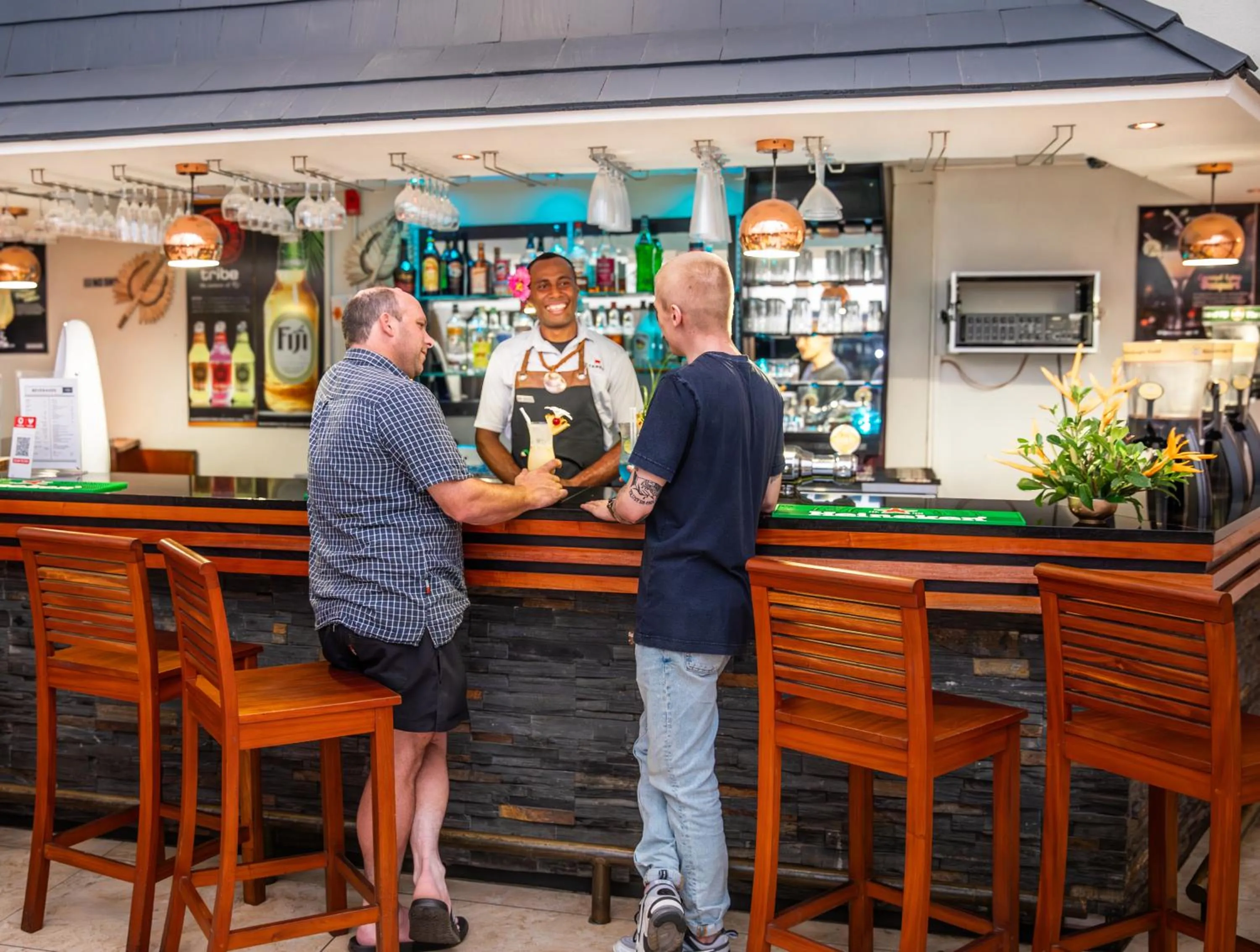 Lounge or bar in Tanoa Waterfront Hotel