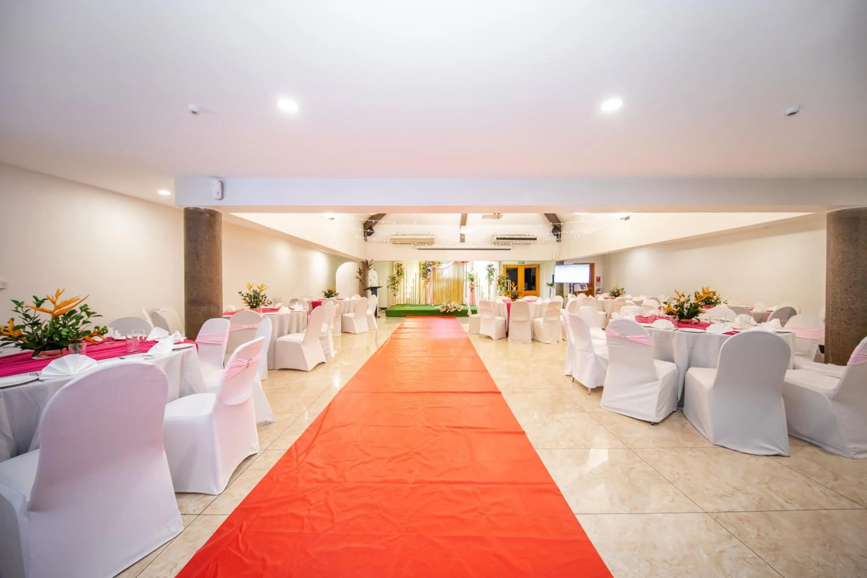 Banquet/Function facilities in Tanoa Waterfront Hotel