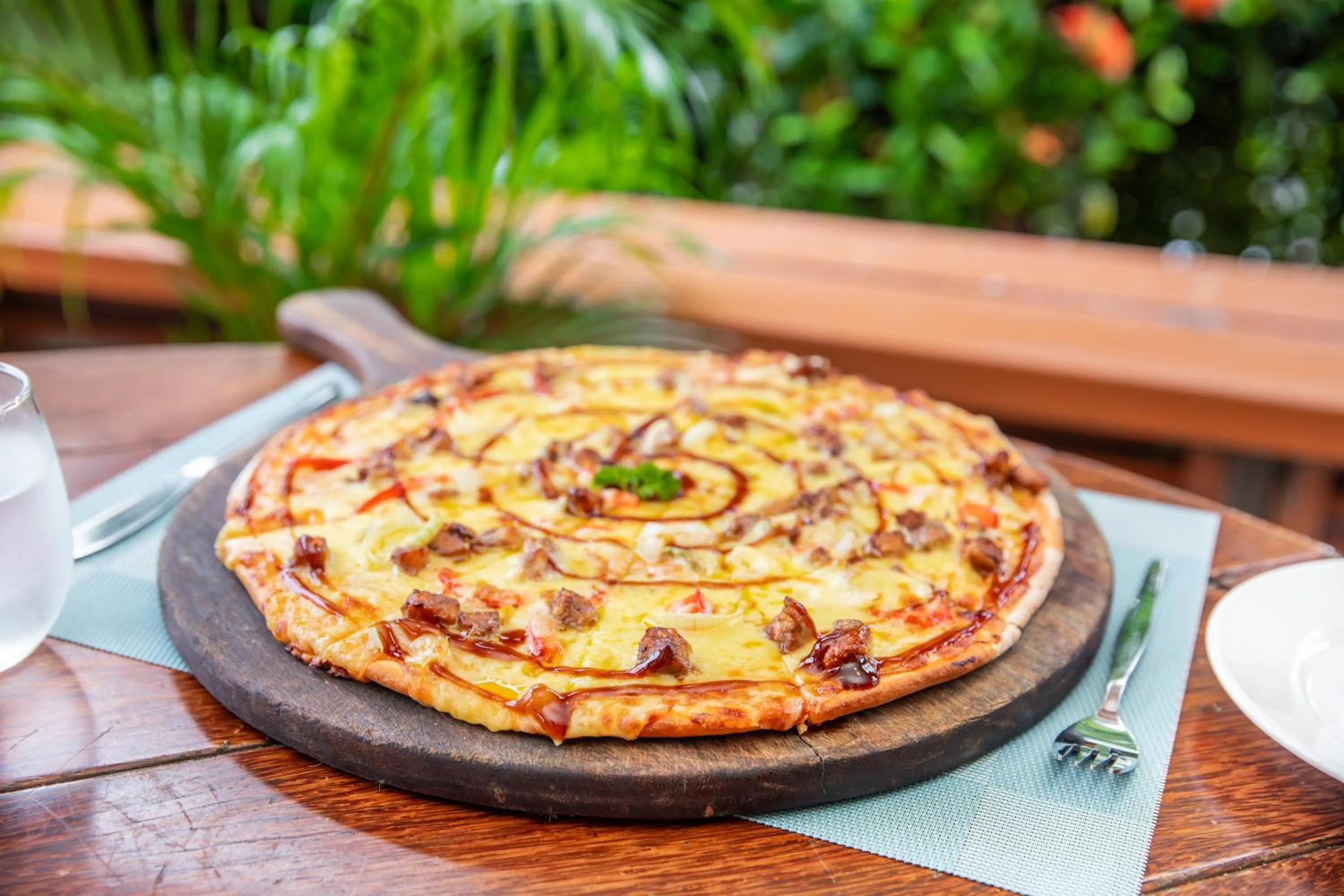 Restaurant/places to eat in Tanoa Waterfront Hotel