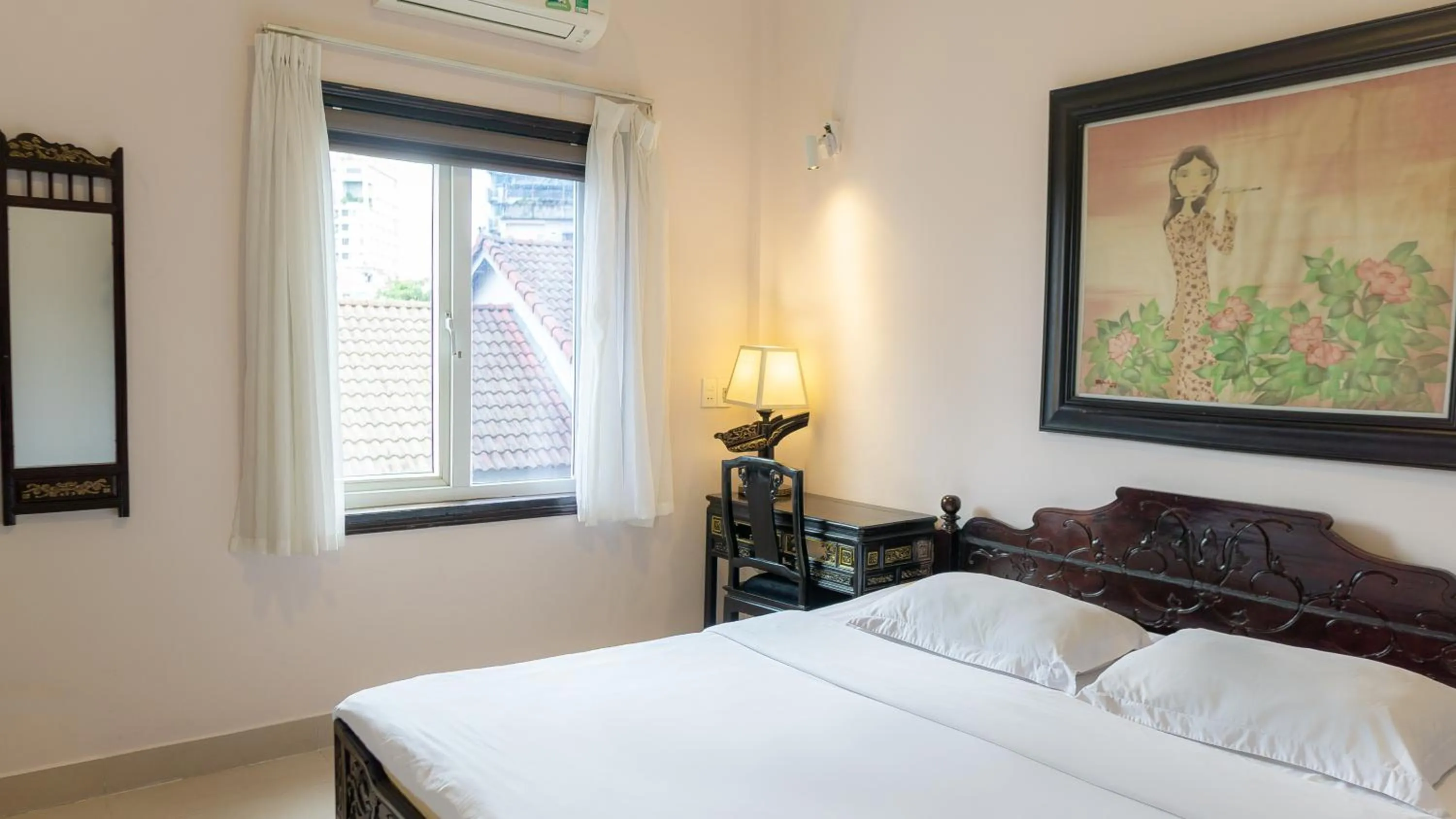 Bed in Hue Nino Hotel