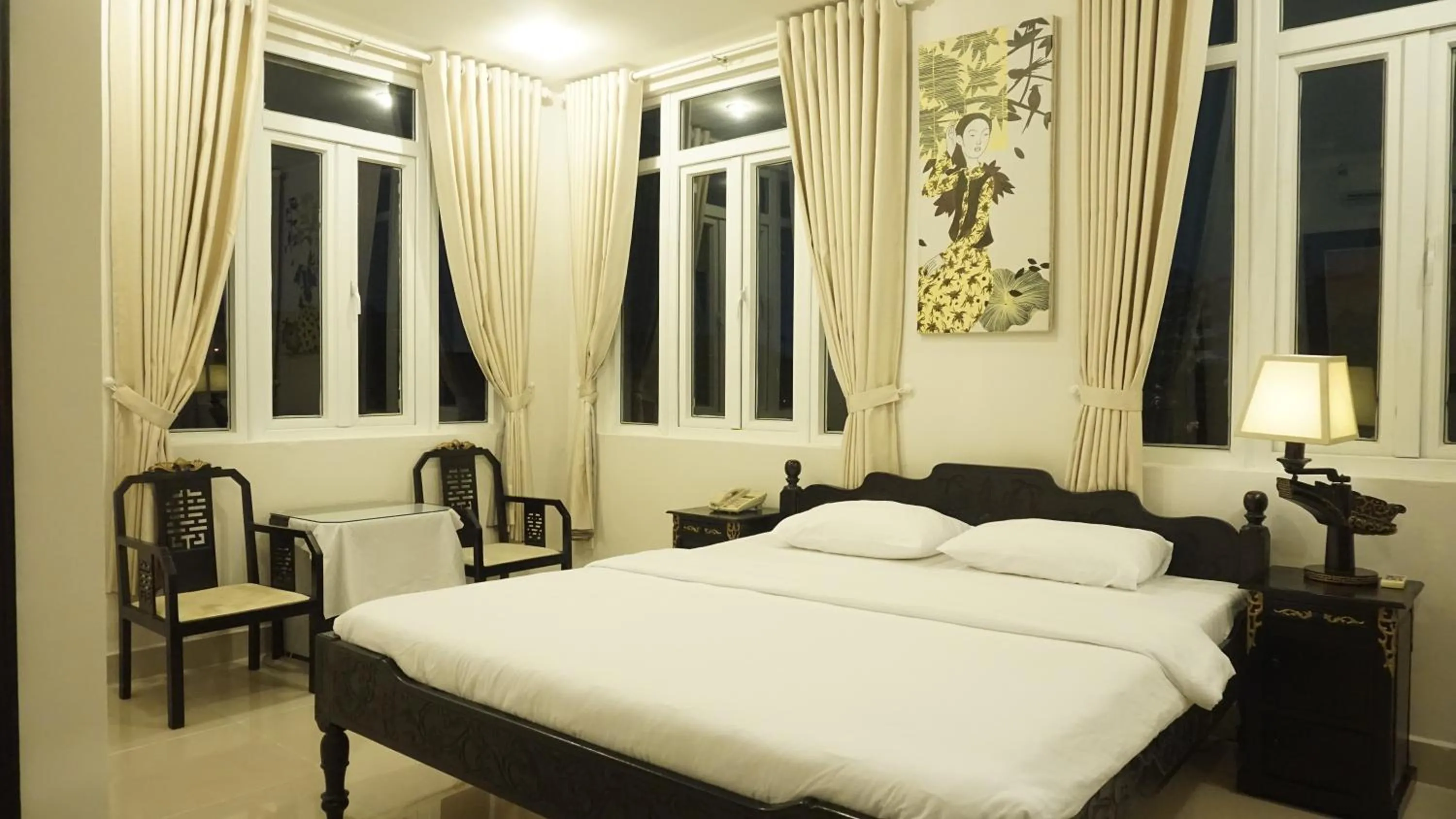 Bed in Hue Nino Hotel