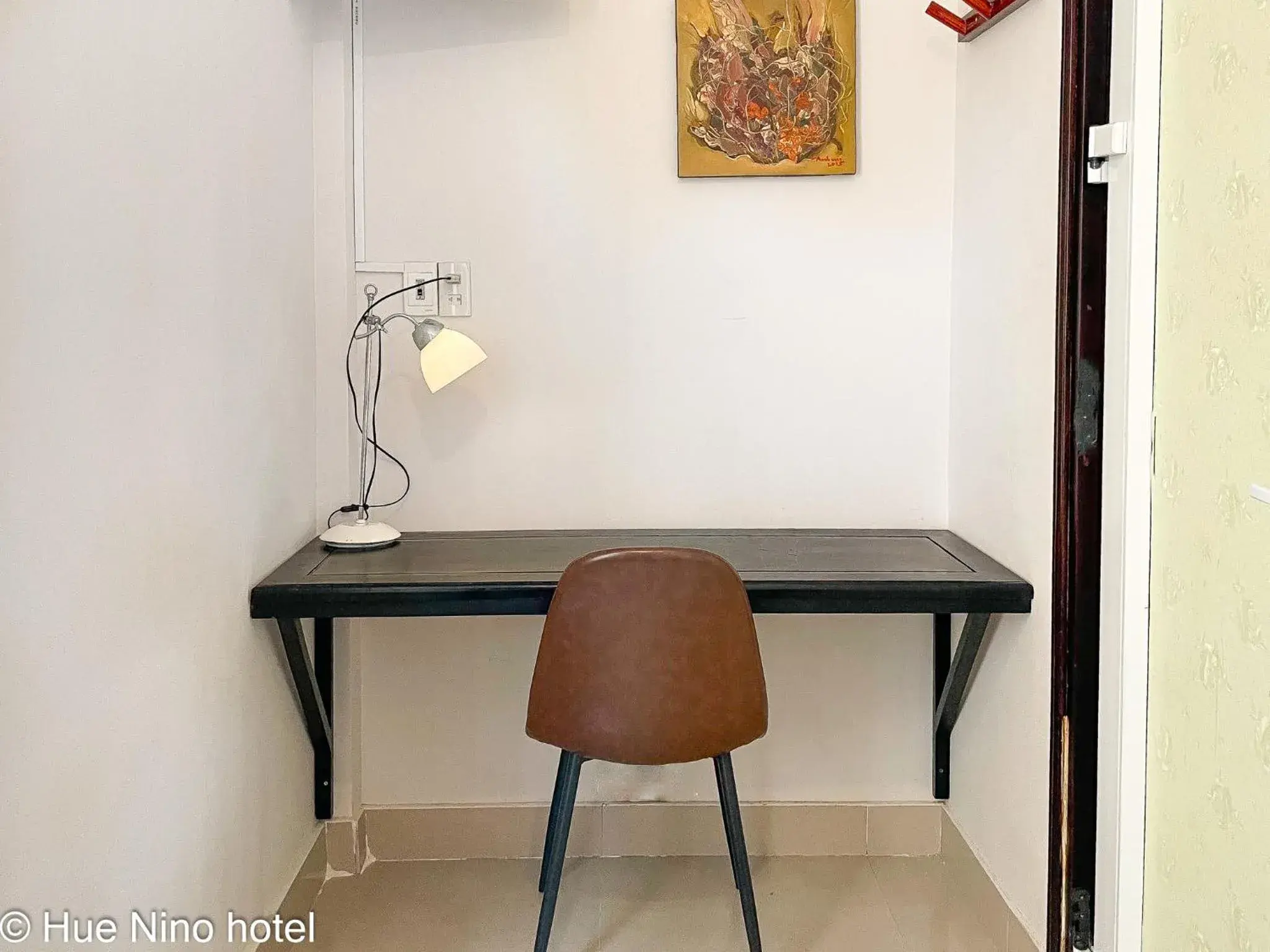 Standard King Room - single occupancy in Hue Nino Hotel Standard King Room - single occupancy in Hue Nino Hotel