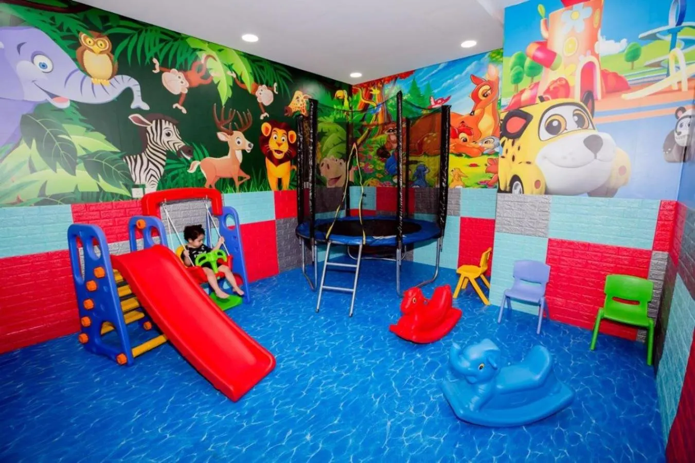 Kids's club in Sun Park Hotel Suites