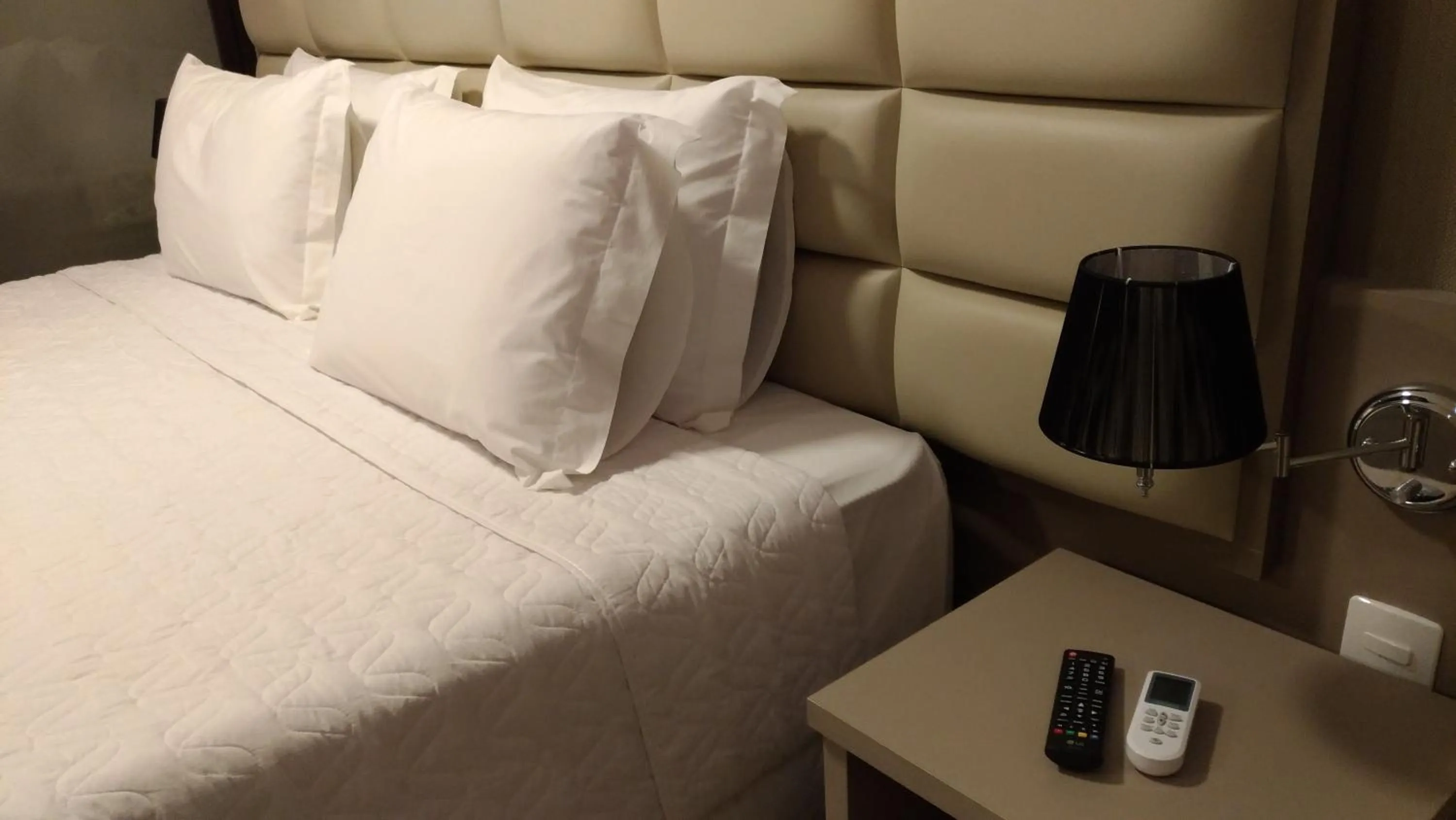 Bedroom, Bed in Paracambi Top Hotel