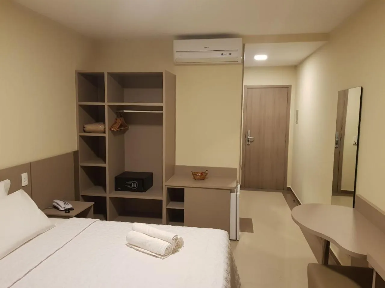 Bedroom, Bed in Paracambi Top Hotel