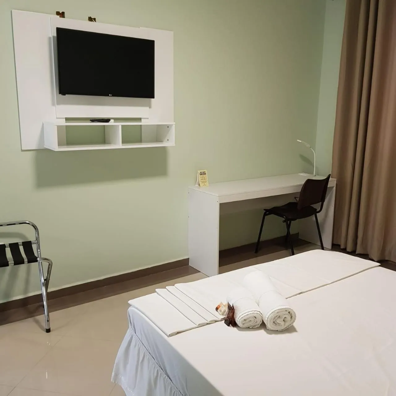 Bed in Paracambi Top Hotel