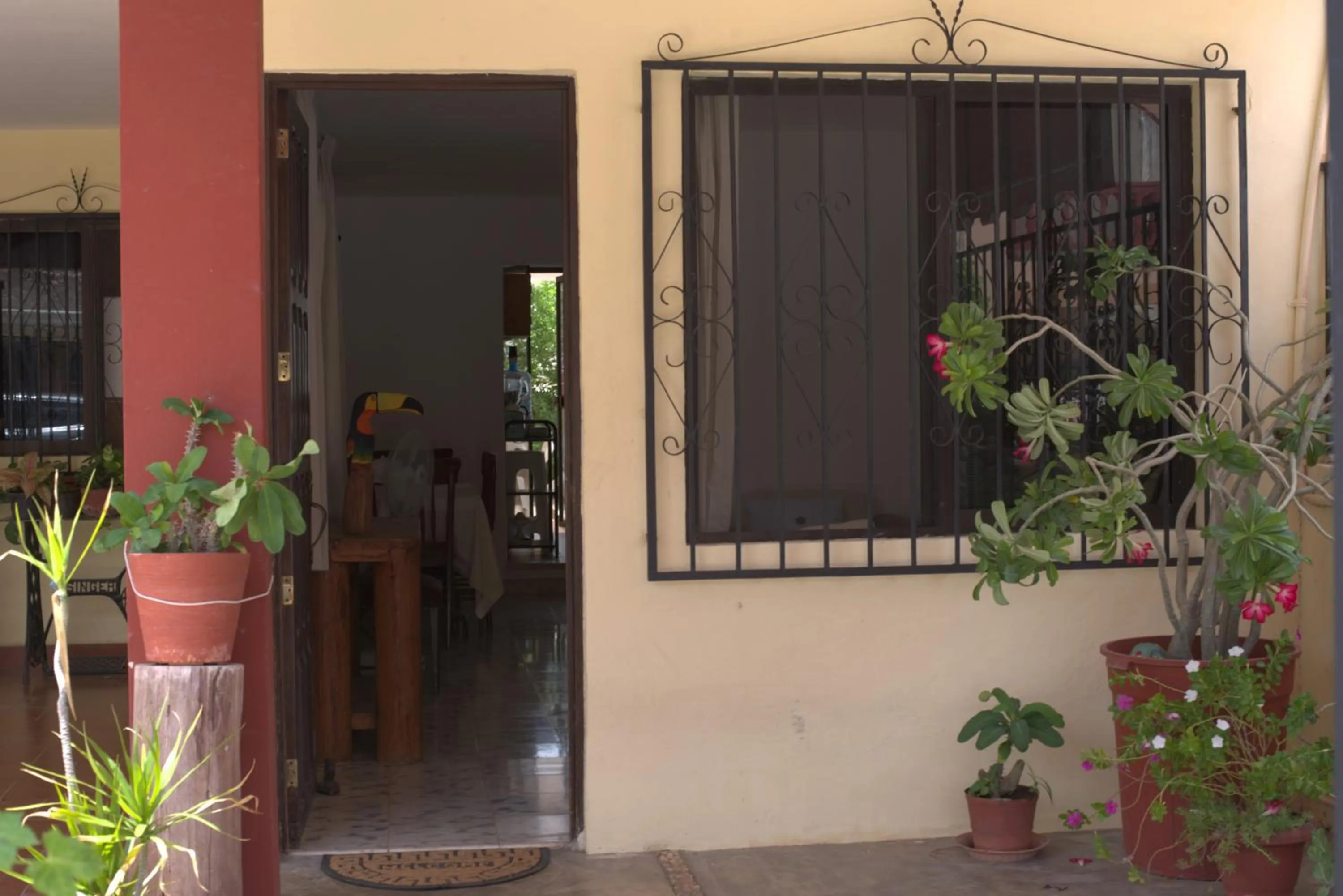 Facade/entrance in La Casa del Chac