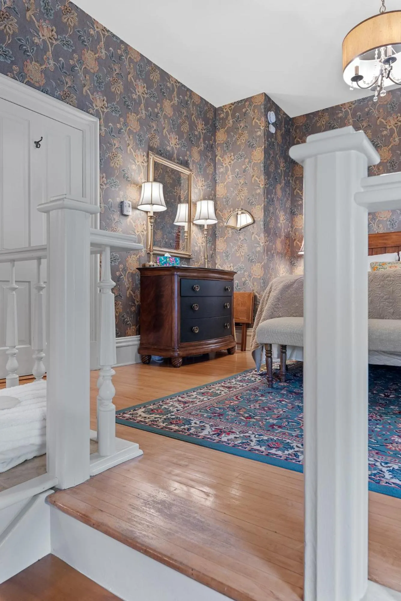 Bed in The Foxglove Inn