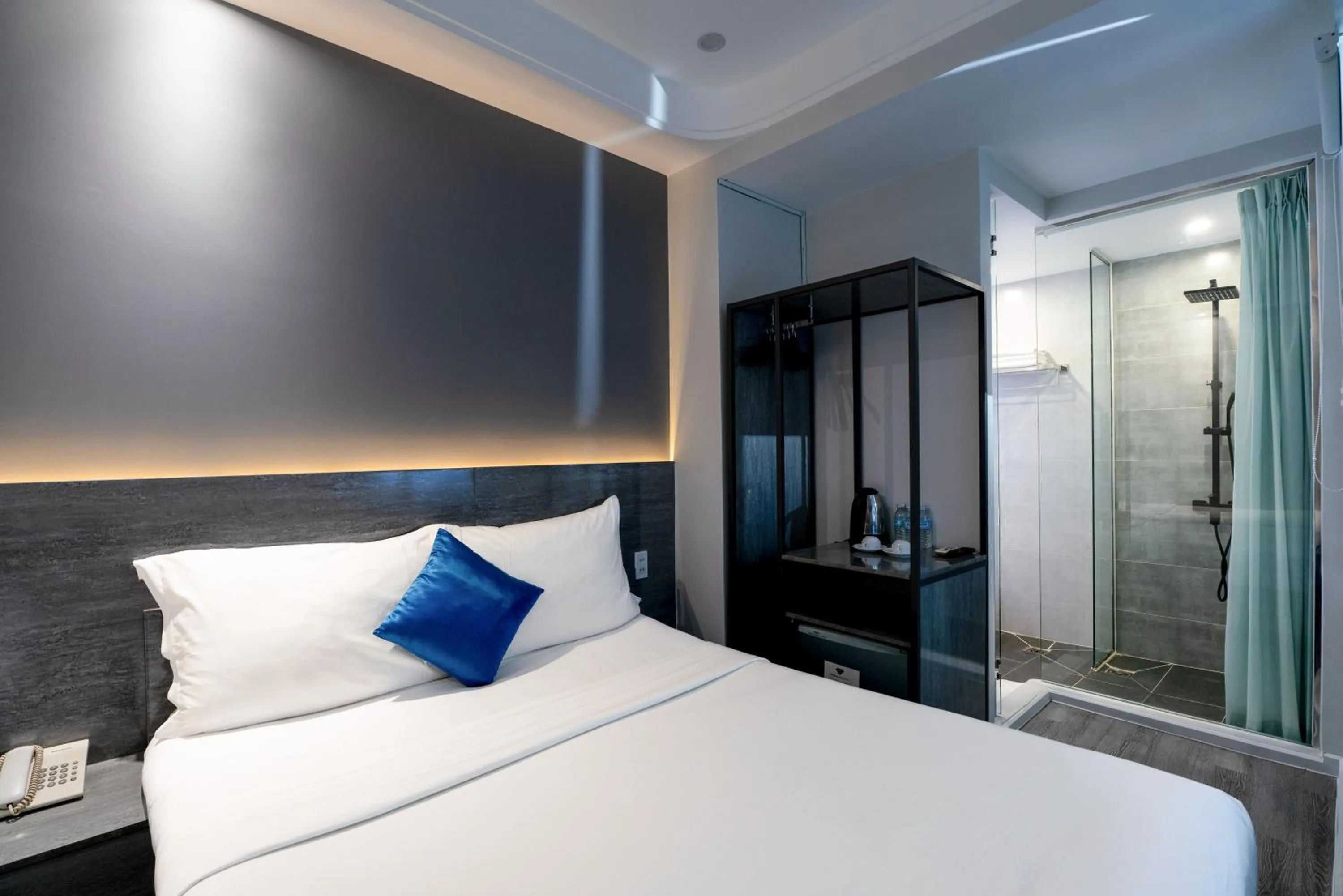 Photo of the whole room, Bed in Ruby Saigon Hotel - Ben Thanh