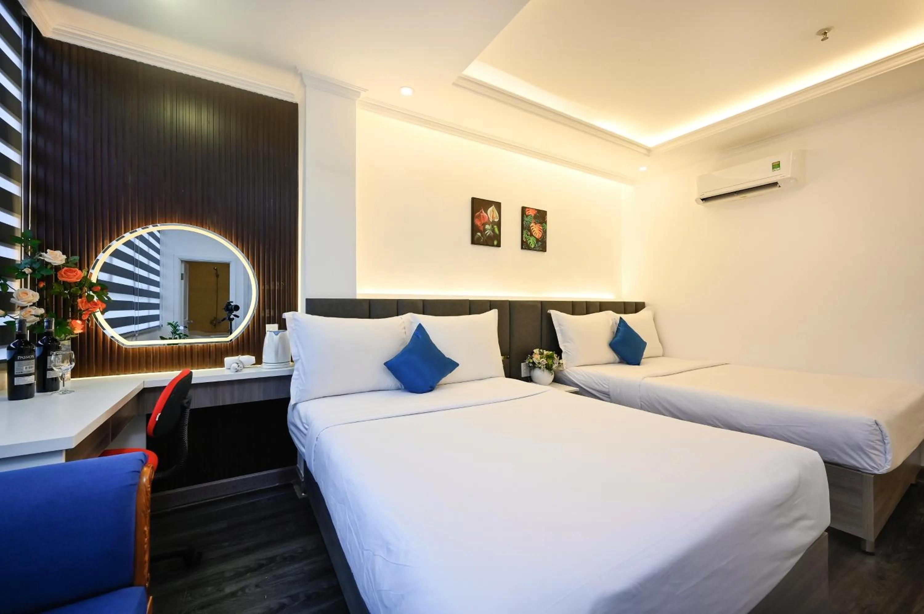 Photo of the whole room, Bed in Ruby Saigon Hotel - Ben Thanh