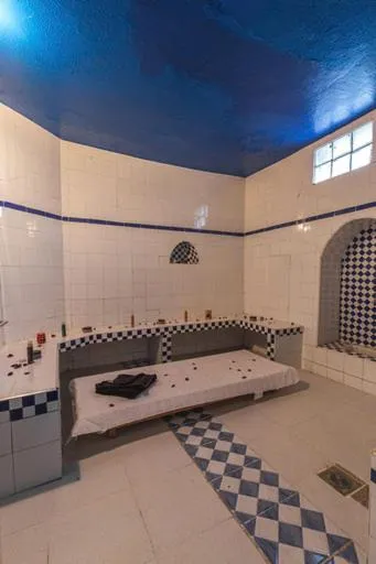 Spa and wellness centre/facilities in L'Air De La Mer