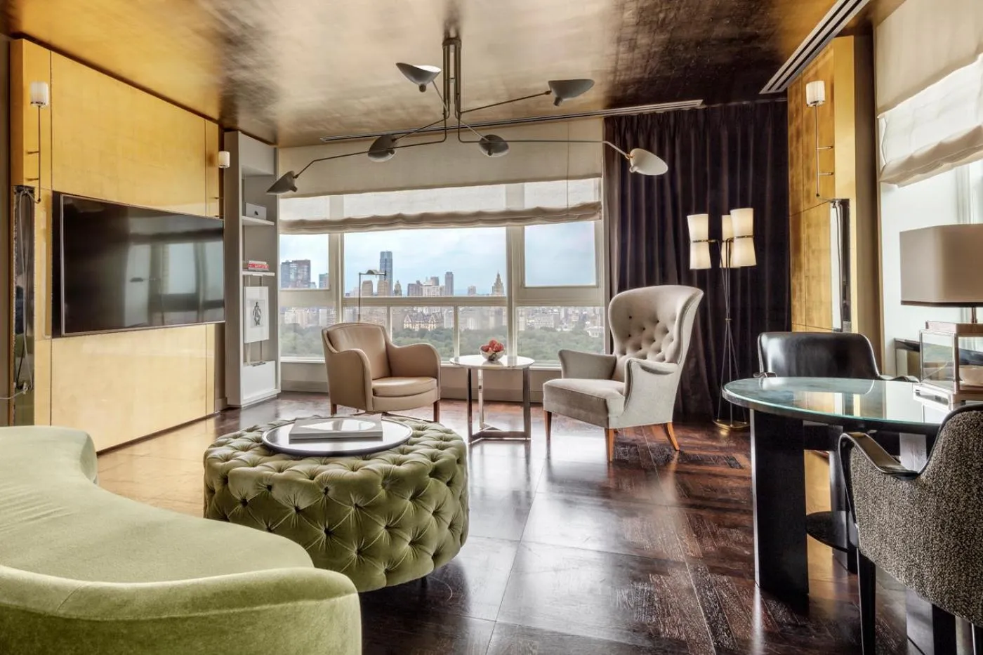 Living room in The Carlyle, A Rosewood Hotel