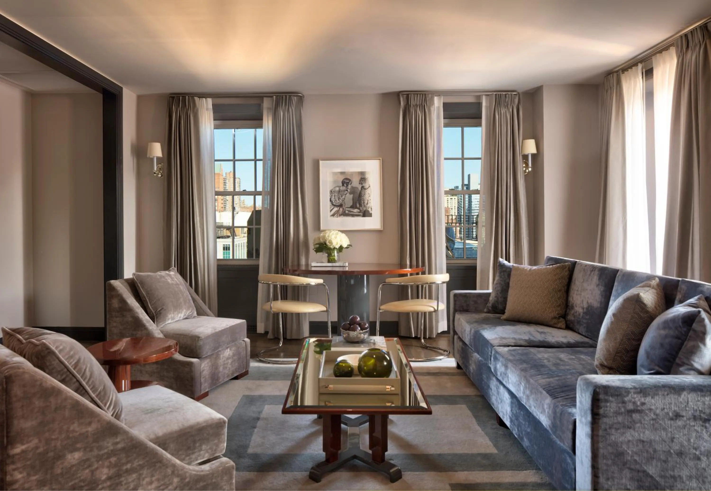 Living room in The Carlyle, A Rosewood Hotel
