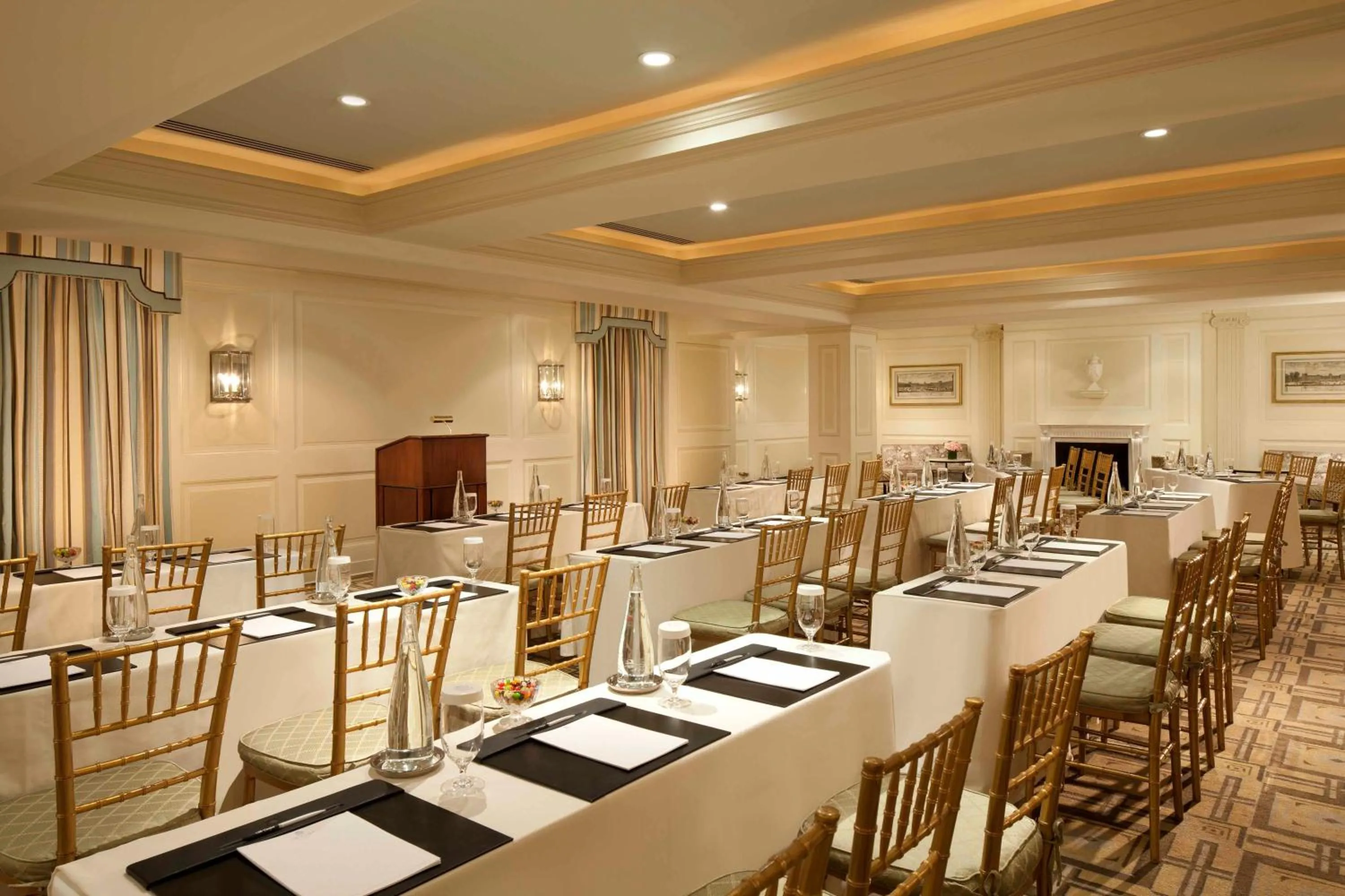 Banquet/Function facilities in The Carlyle, A Rosewood Hotel