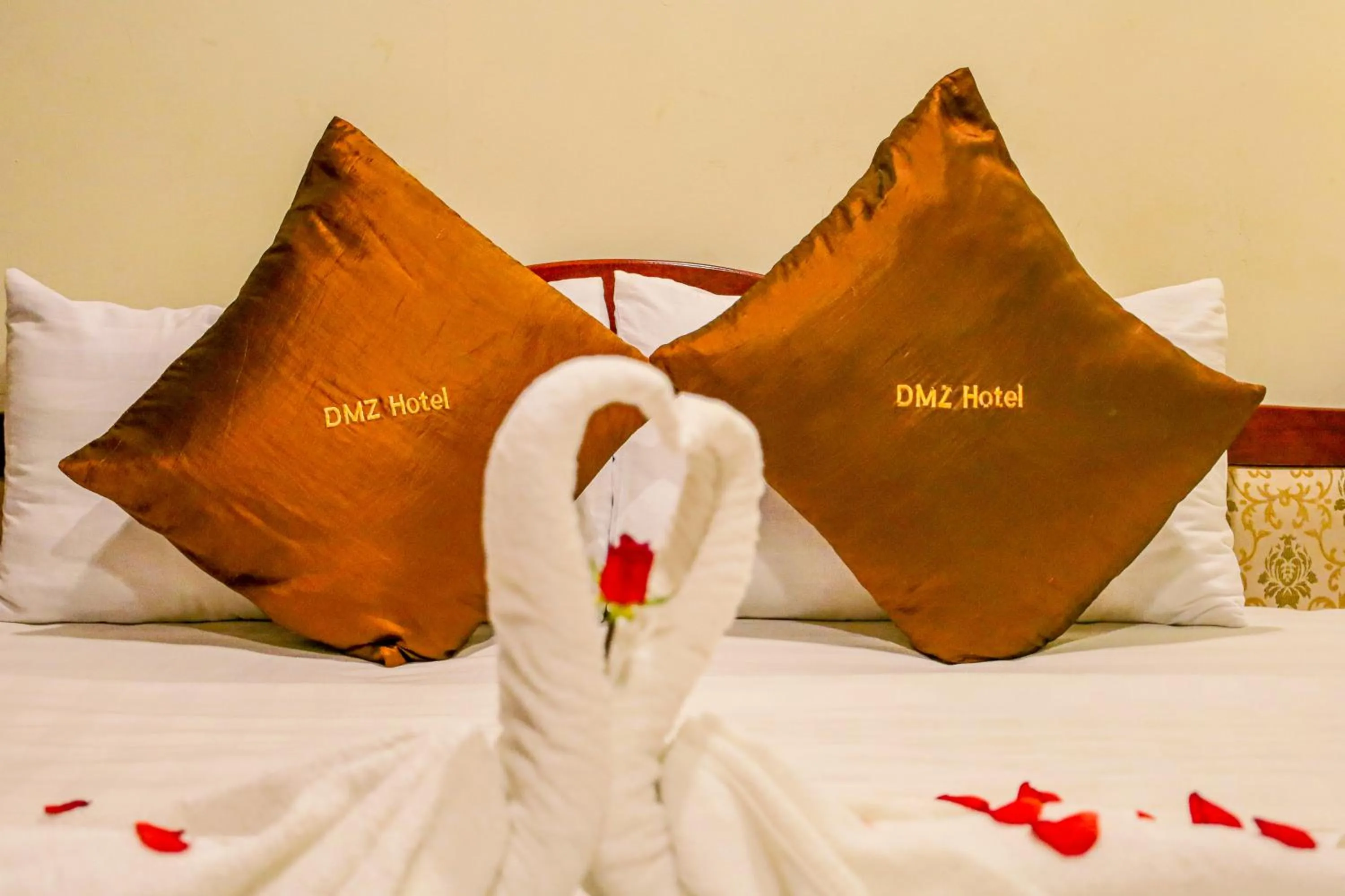 Bedroom, Bed in DMZ Hotel