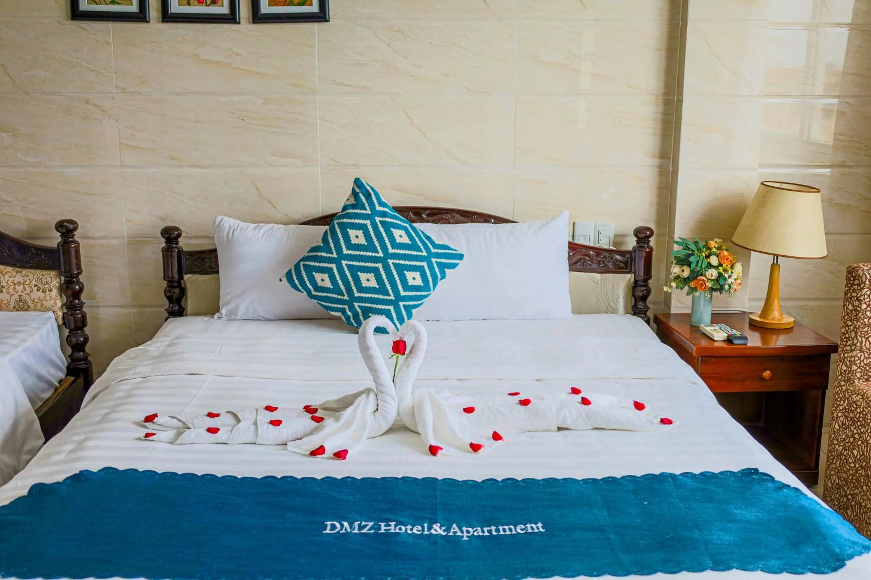 Bedroom, Bed in DMZ Hotel