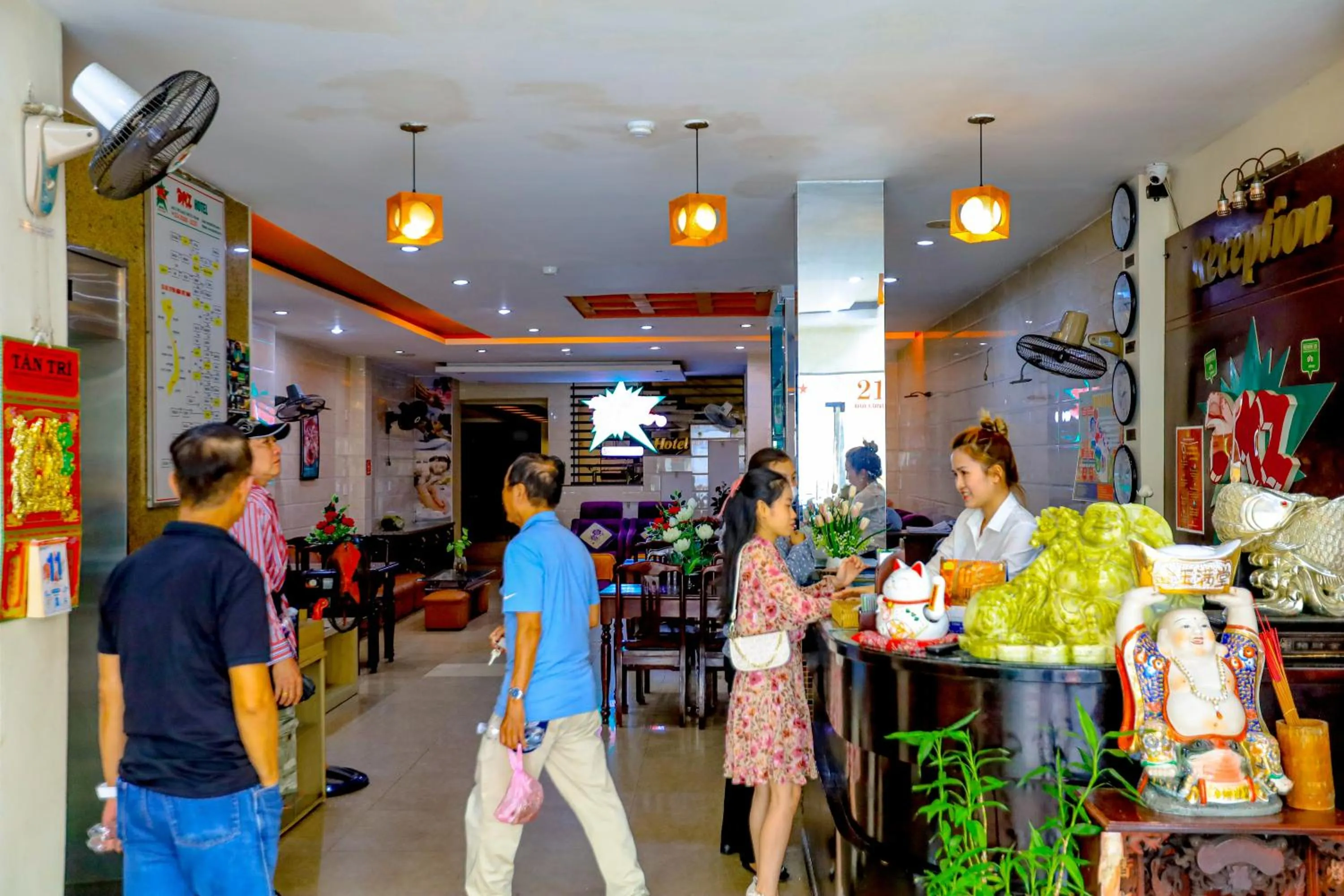 Communal lounge/ TV room in DMZ Hotel