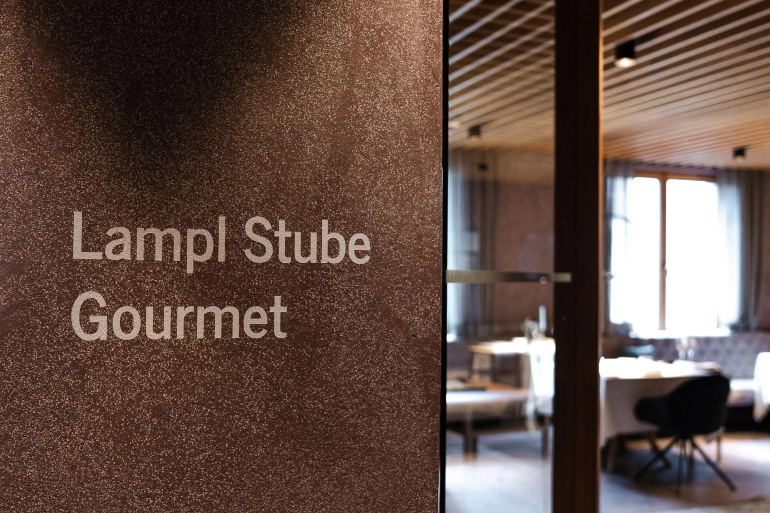 Restaurant/places to eat in Hotel Lamm