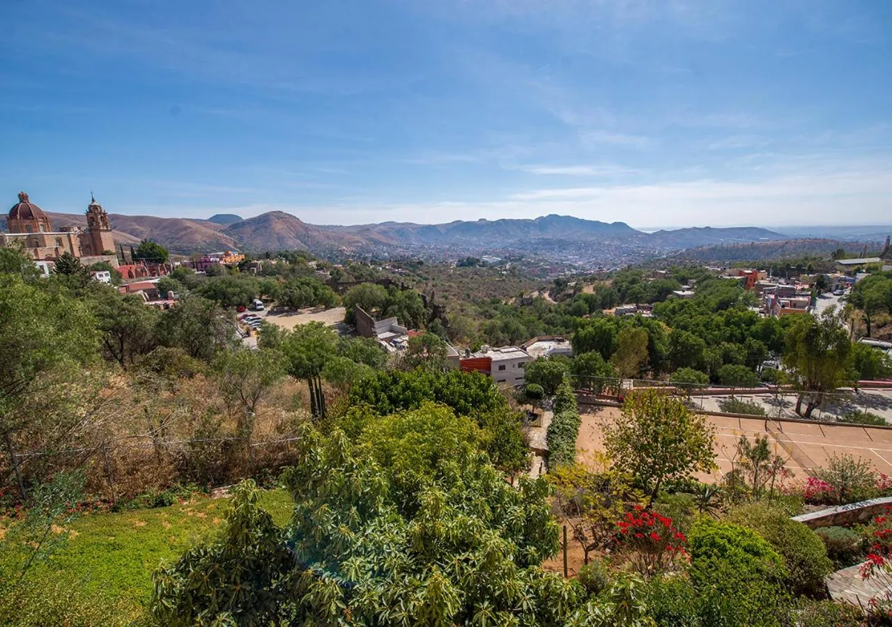 Patio in Casa Estrella de la Valenciana Hotel Boutique