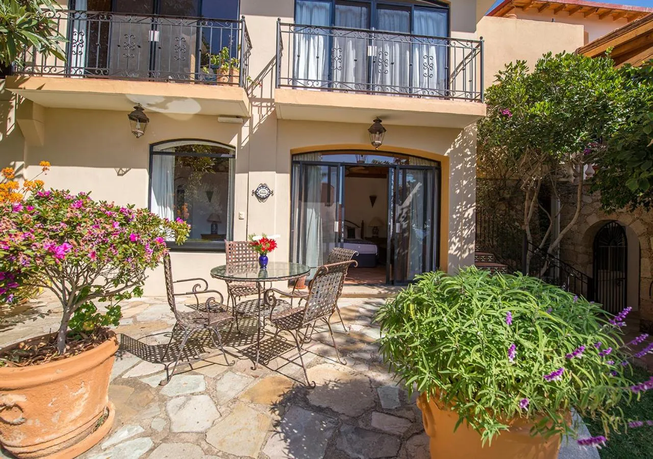 Patio in Casa Estrella de la Valenciana Hotel Boutique