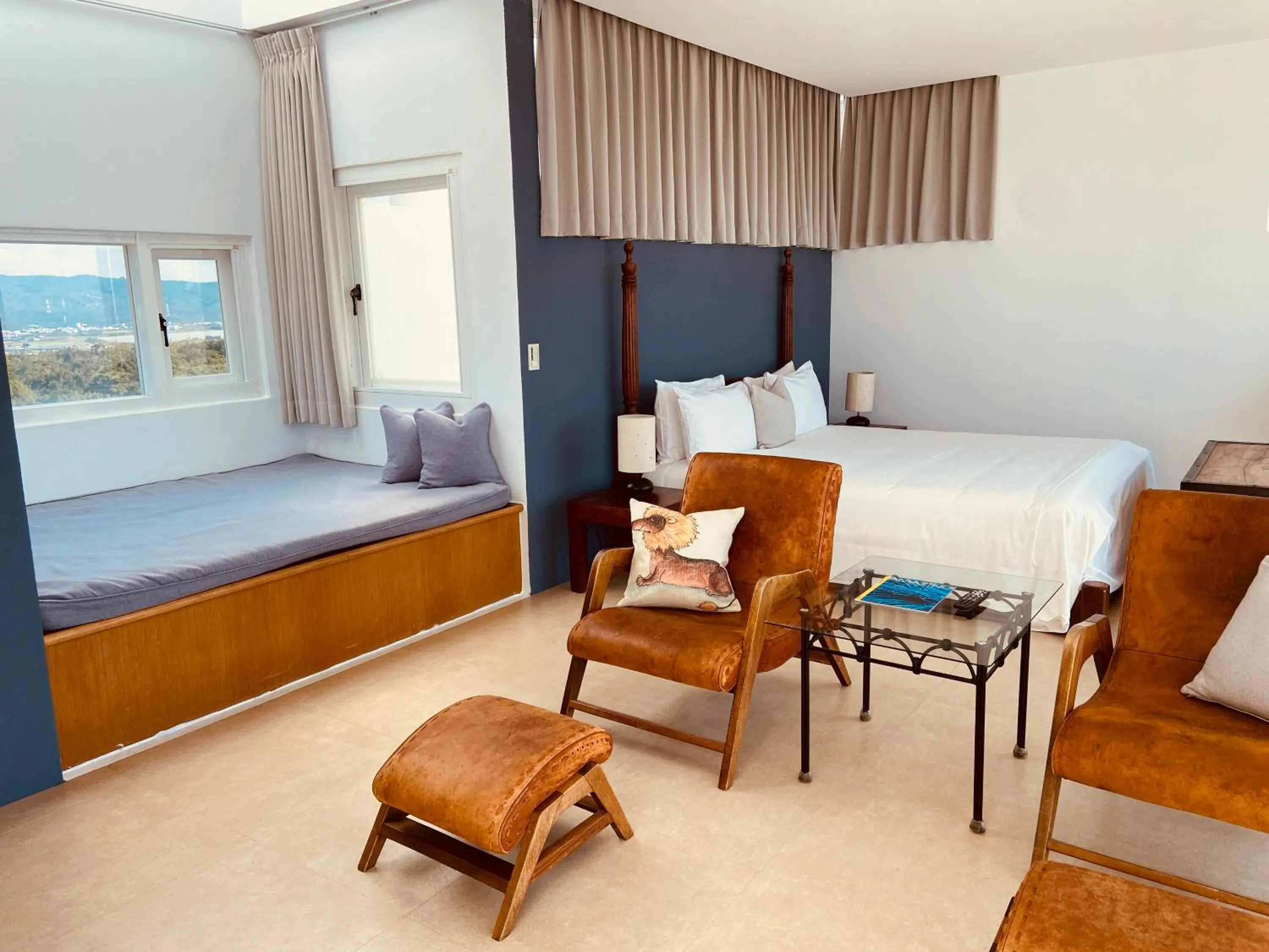 Bed in Kenting Ocean Paradise Resort