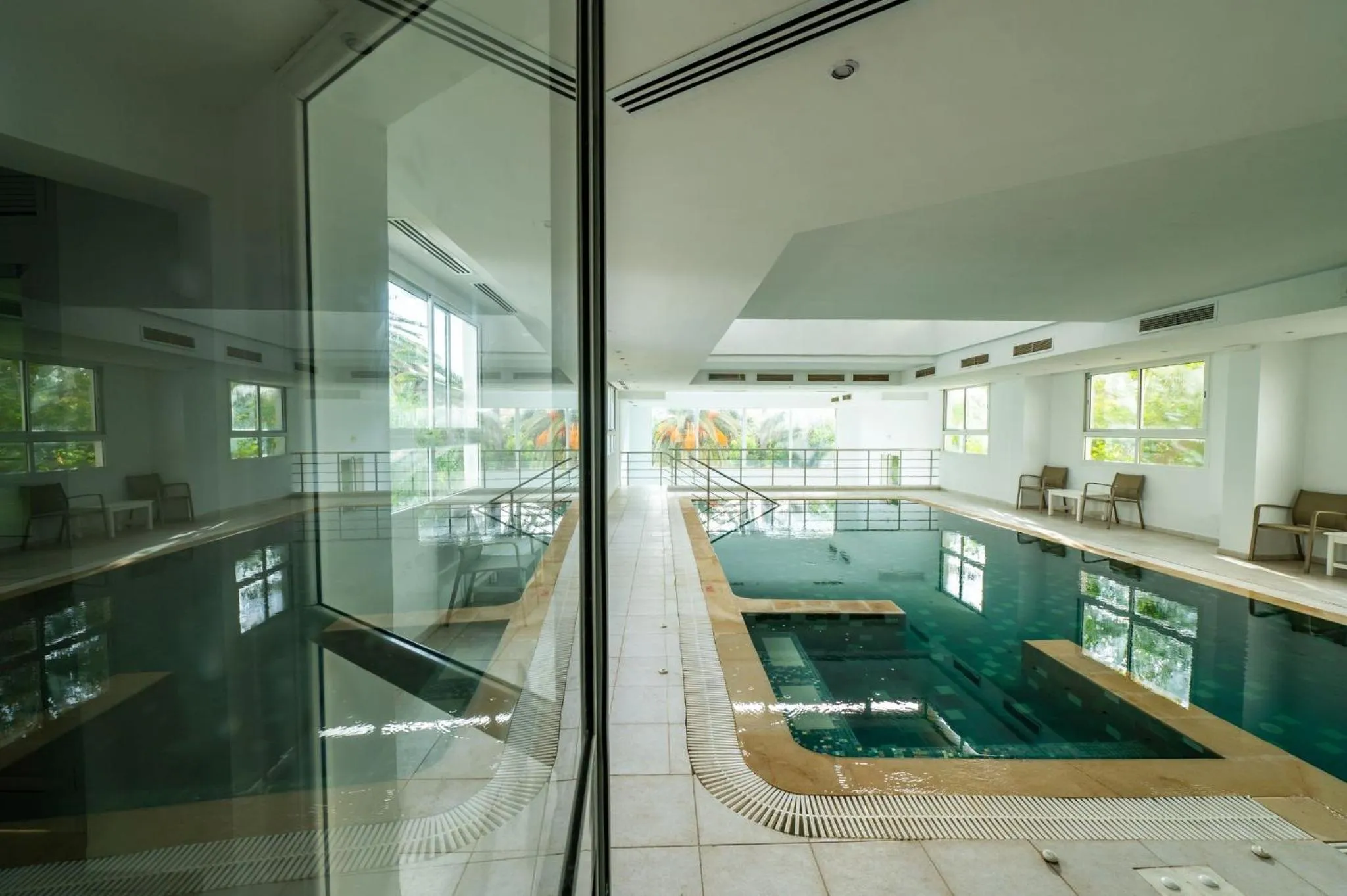 Swimming pool in Golden Tulip Président Hammamet