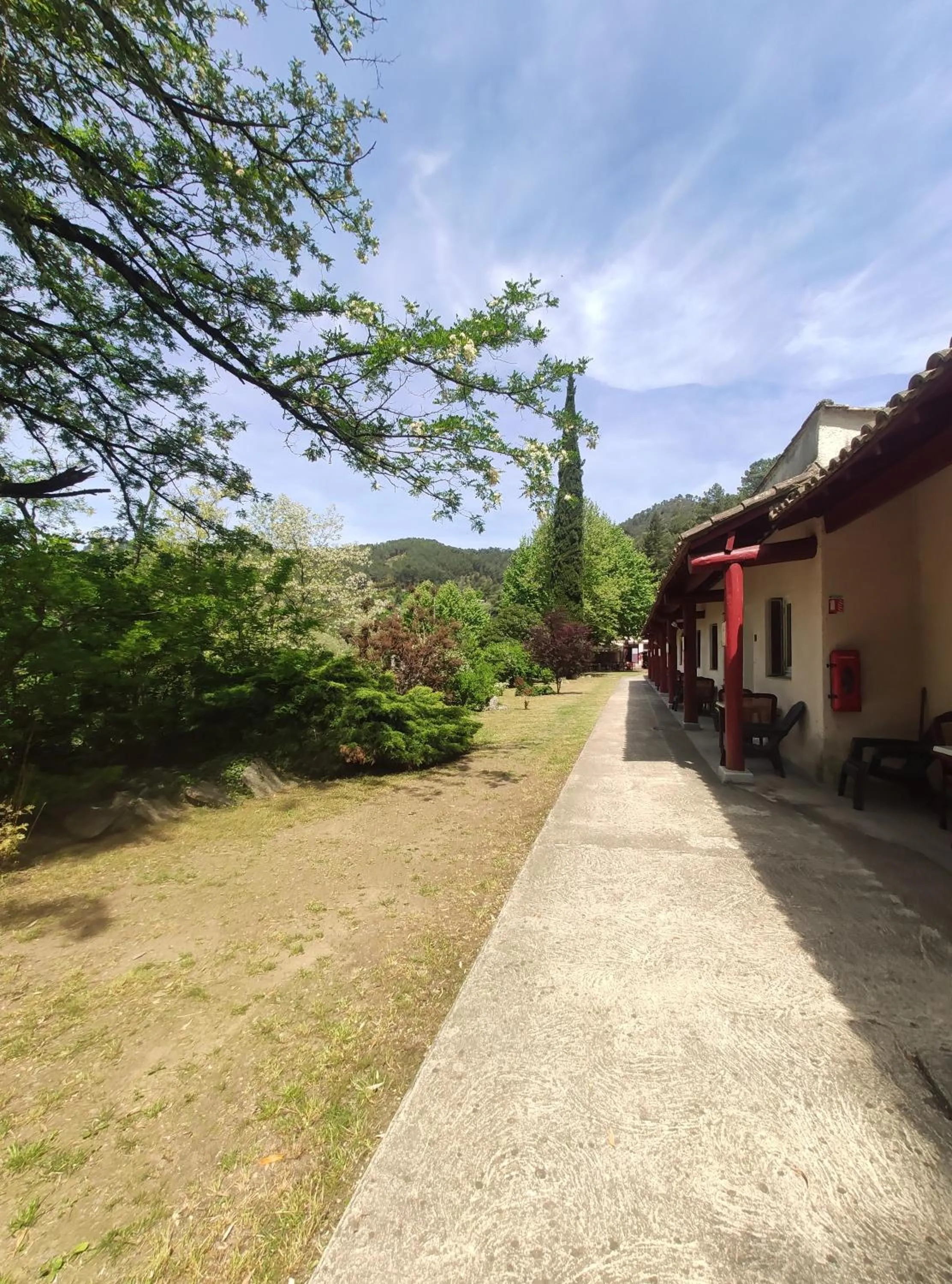 Logis Hotel Restaurant la Corniche des Cevennes