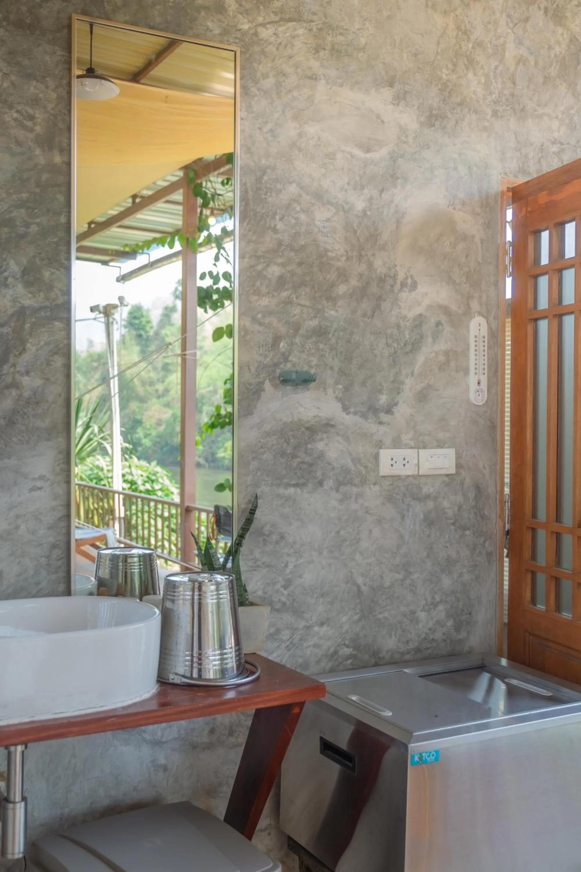 BaanRai KhunYa บ้านไร่คุณย่า