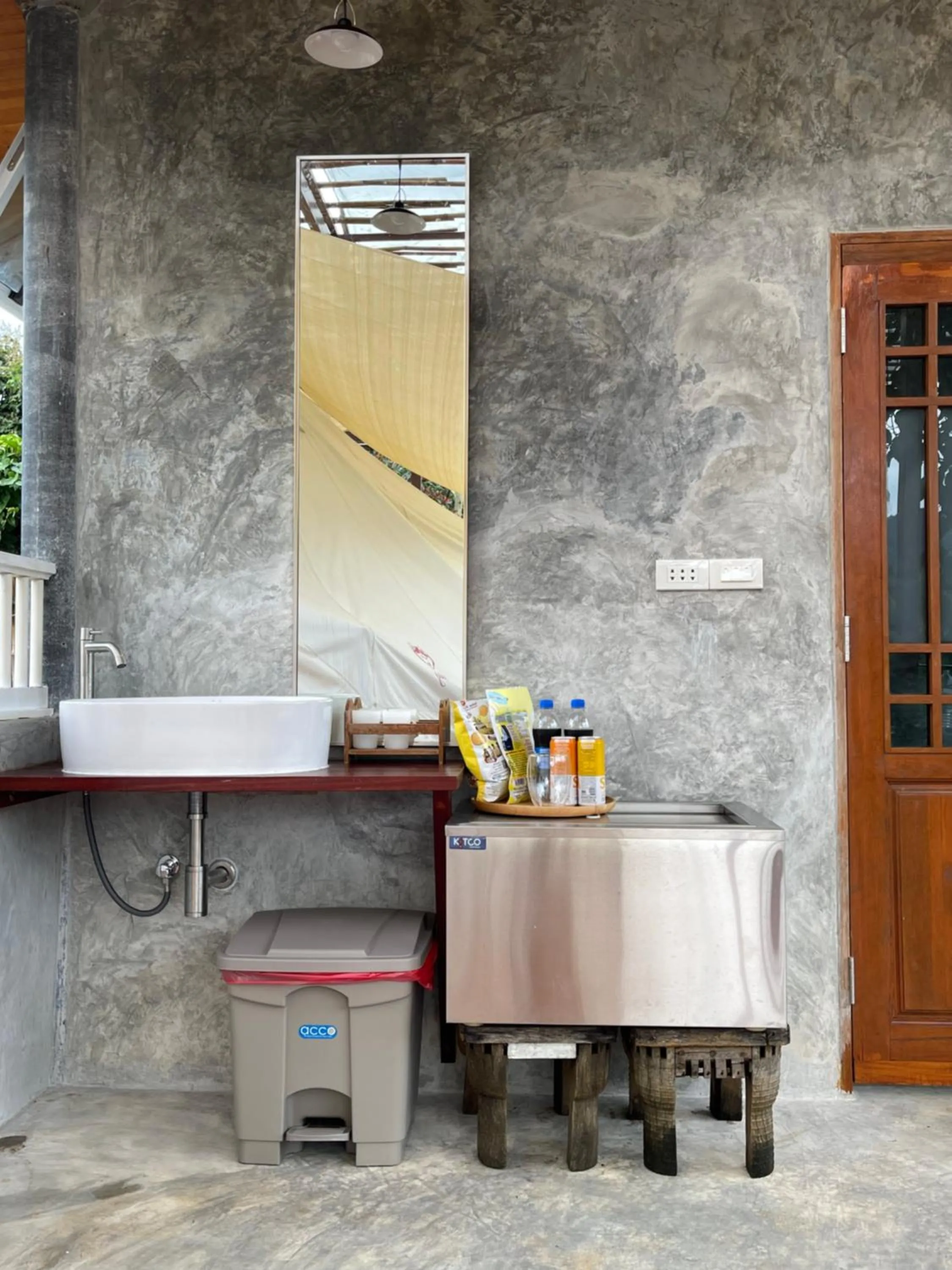 BaanRai KhunYa บ้านไร่คุณย่า