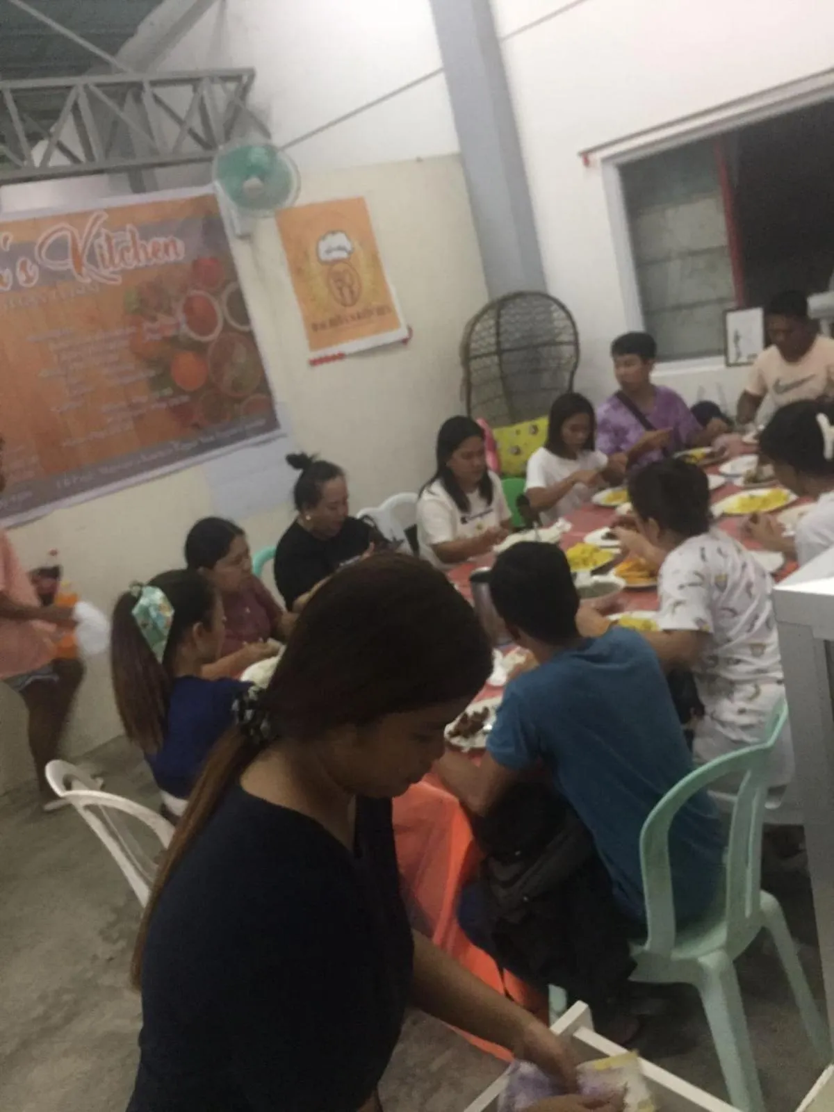 Restaurant/places to eat in Riverside at Aninuan Accommodation and Food