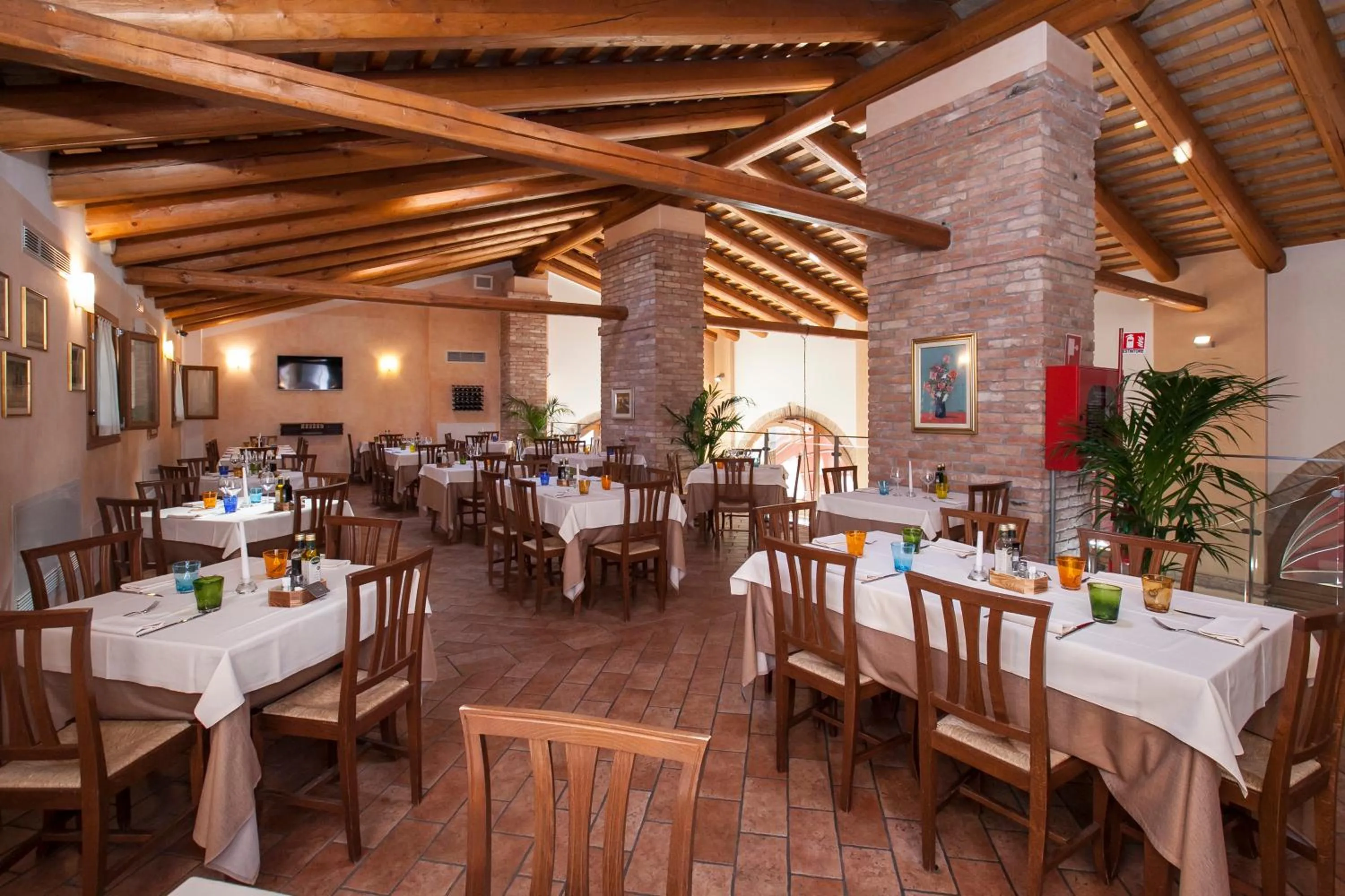 Restaurant/places to eat in Albergo Antica Corte Marchesini