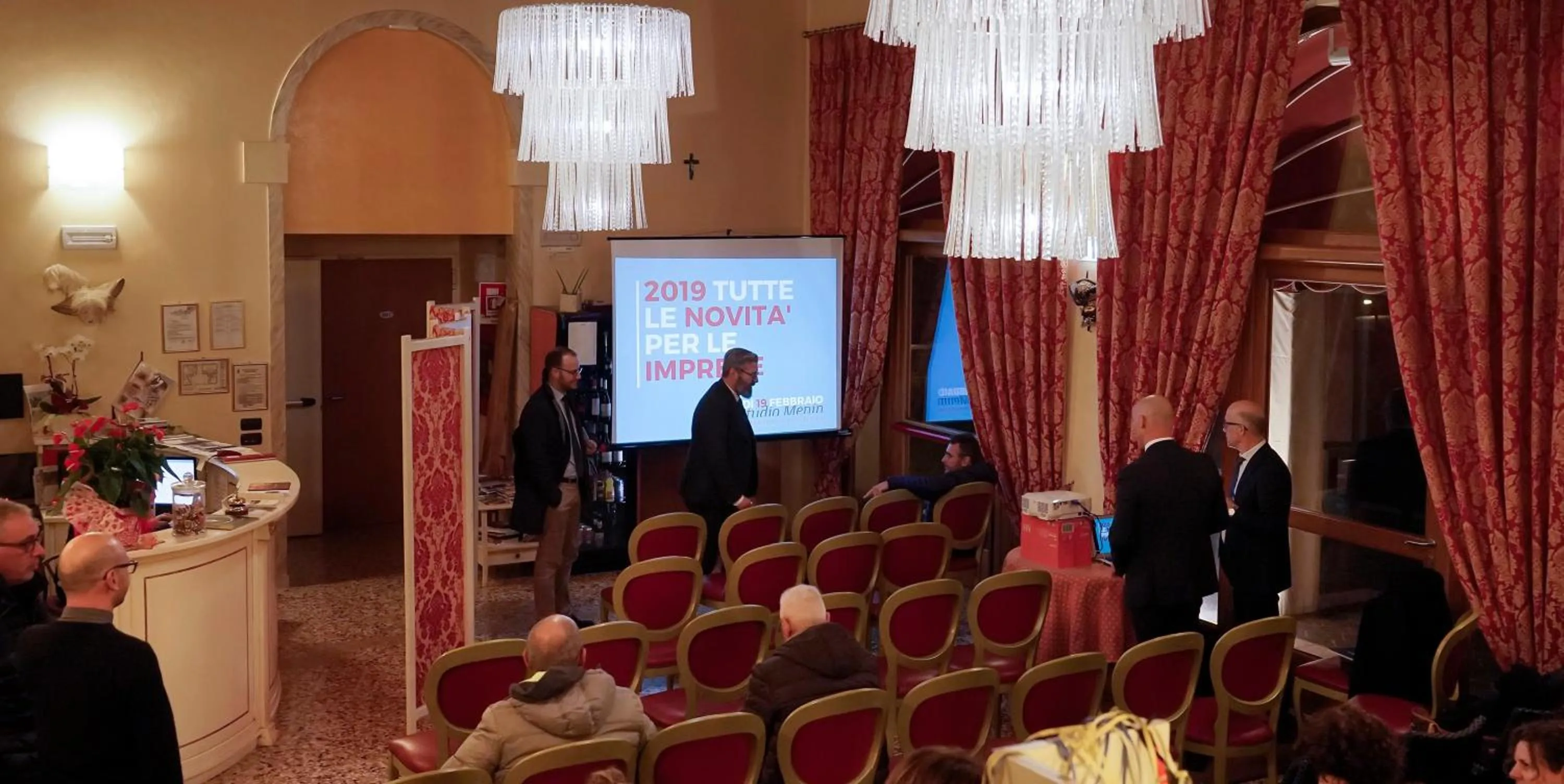 Lobby or reception in Albergo Antica Corte Marchesini