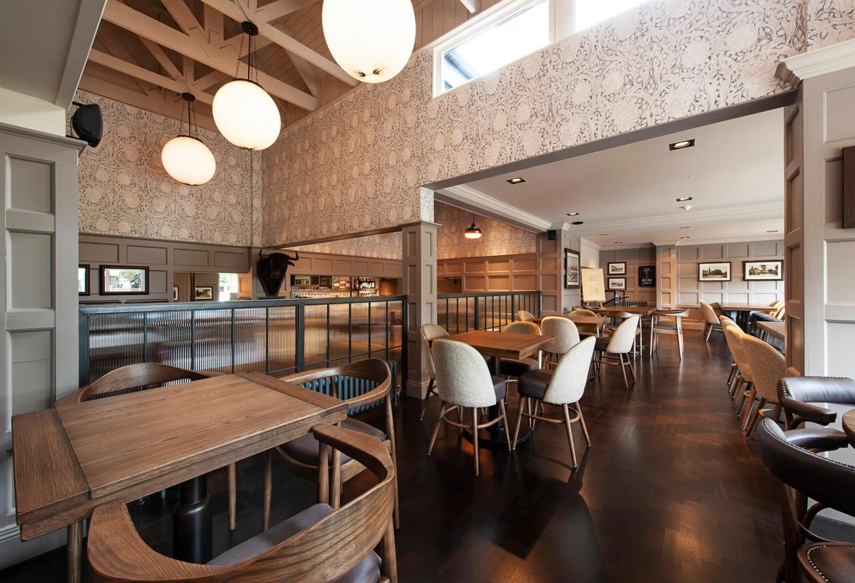 Restaurant/places to eat in The Bulls Head Hotel