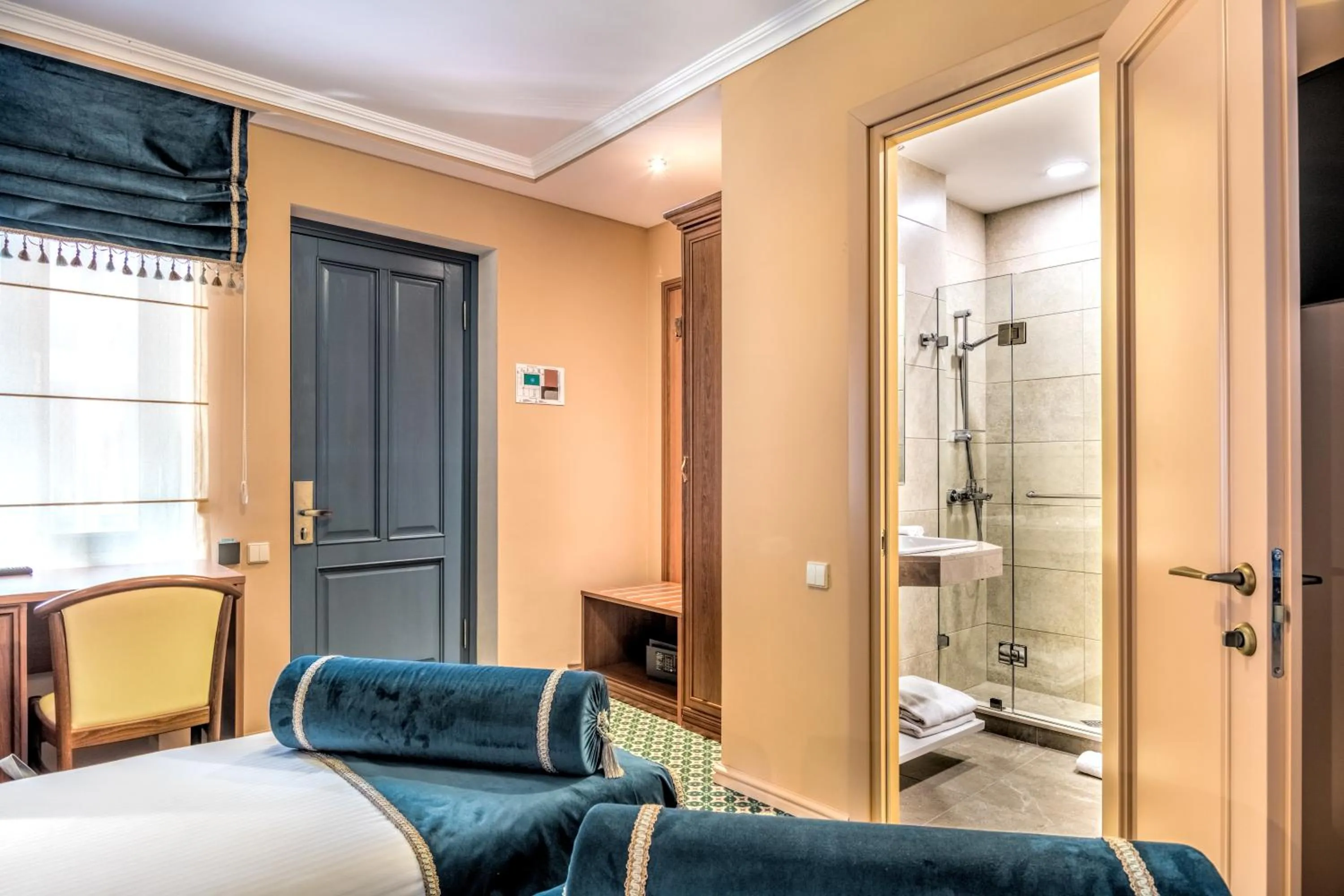 Coffee/tea facilities in Golden Tulip Borjomi